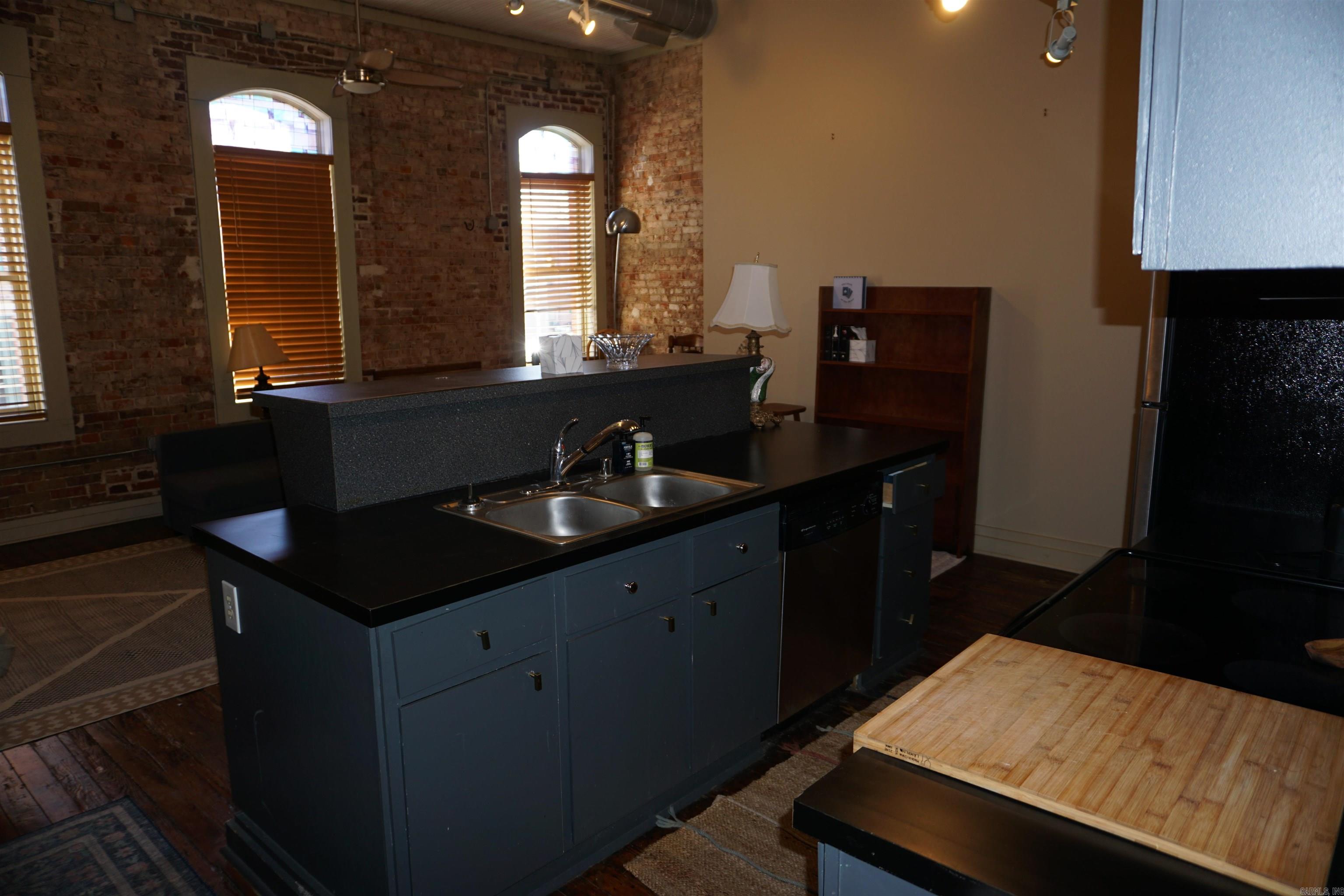 241 S Main  Jonesboro, AR