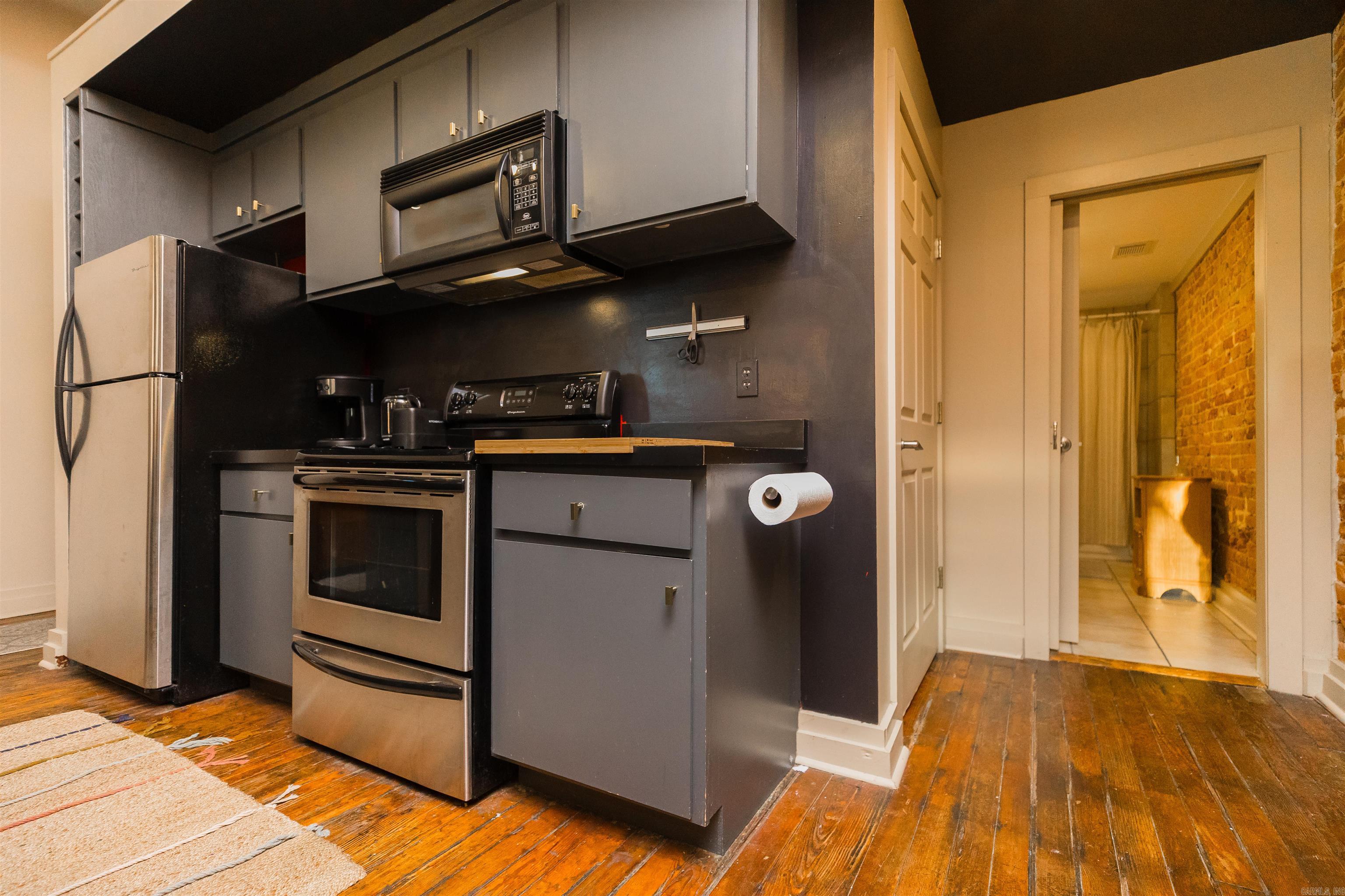 241 S Main Jonesboro, AR 72401