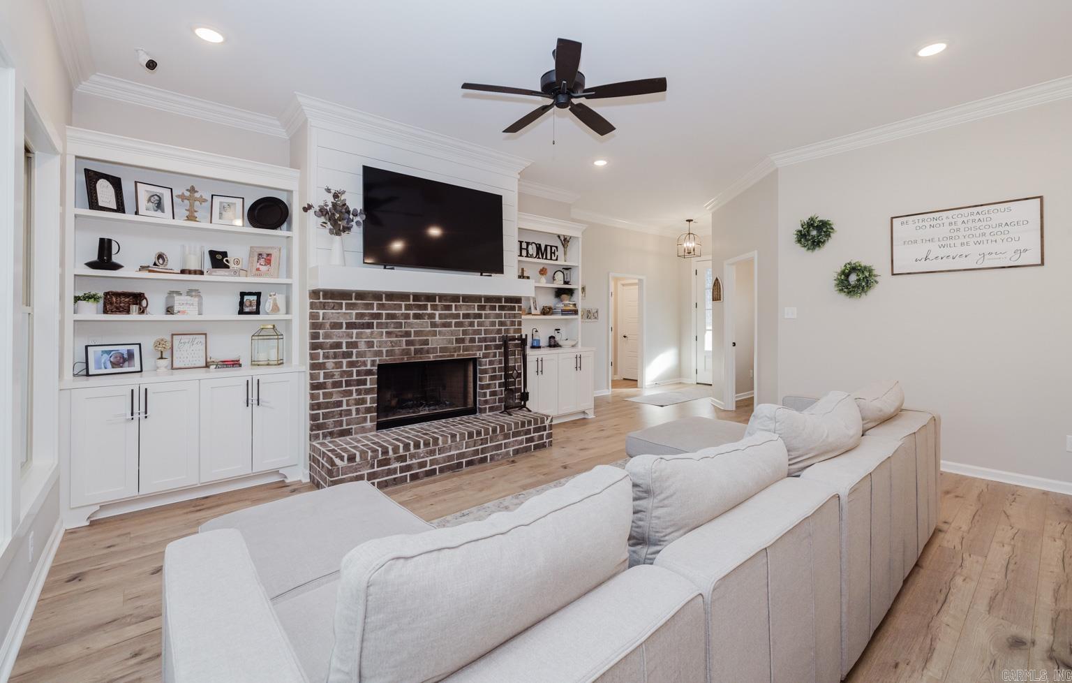 1449 Woolridge  Benton, AR