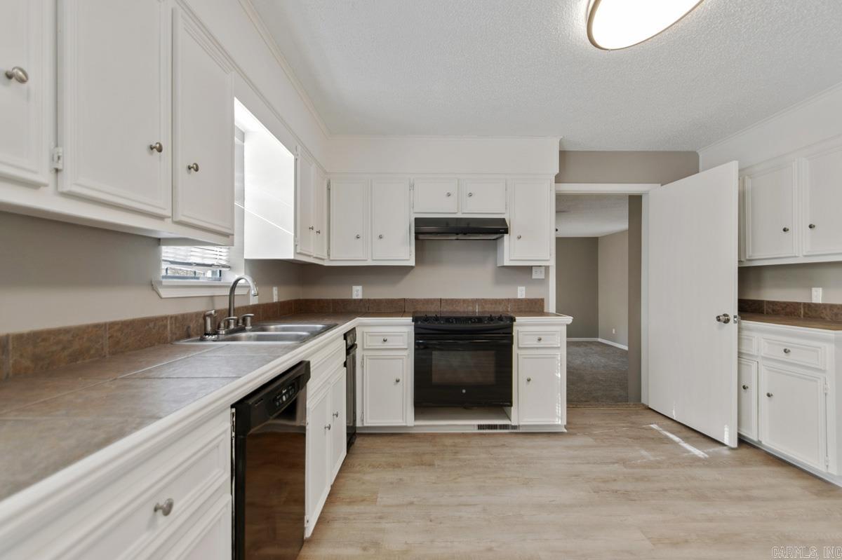 1 Rose  Sheridan, AR