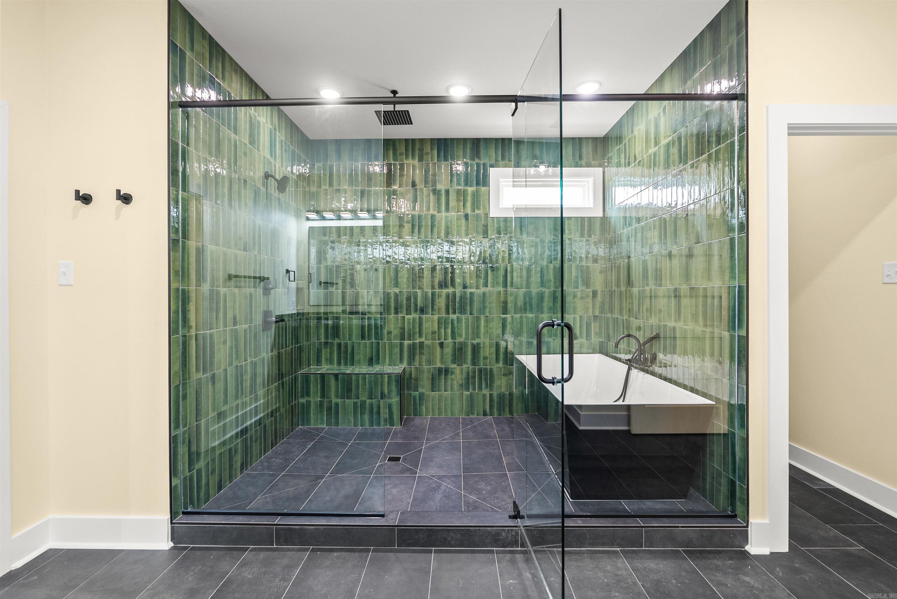 16 Avondale Road Cabot, AR 72023