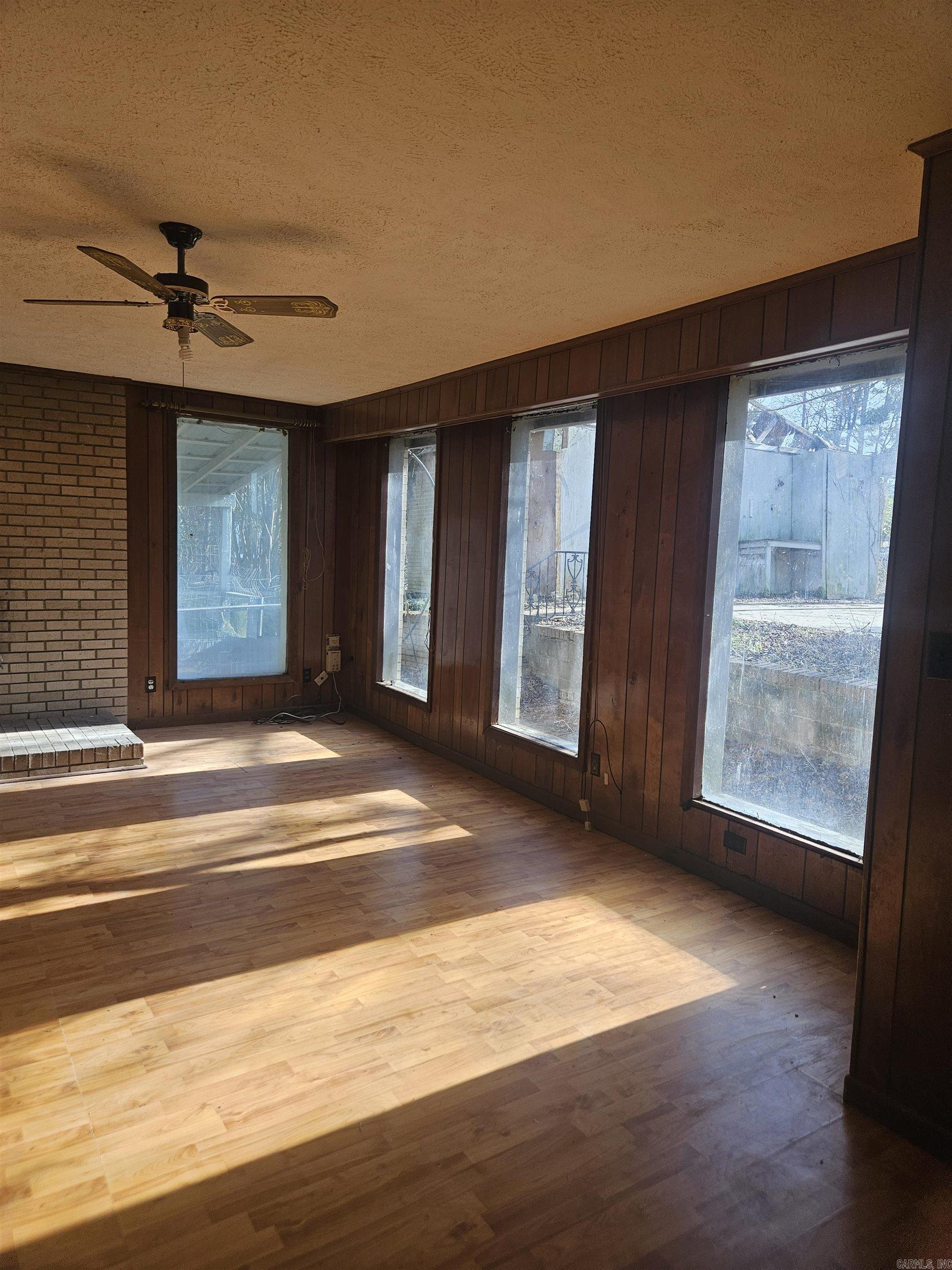 247 Southlake  Saratoga, AR