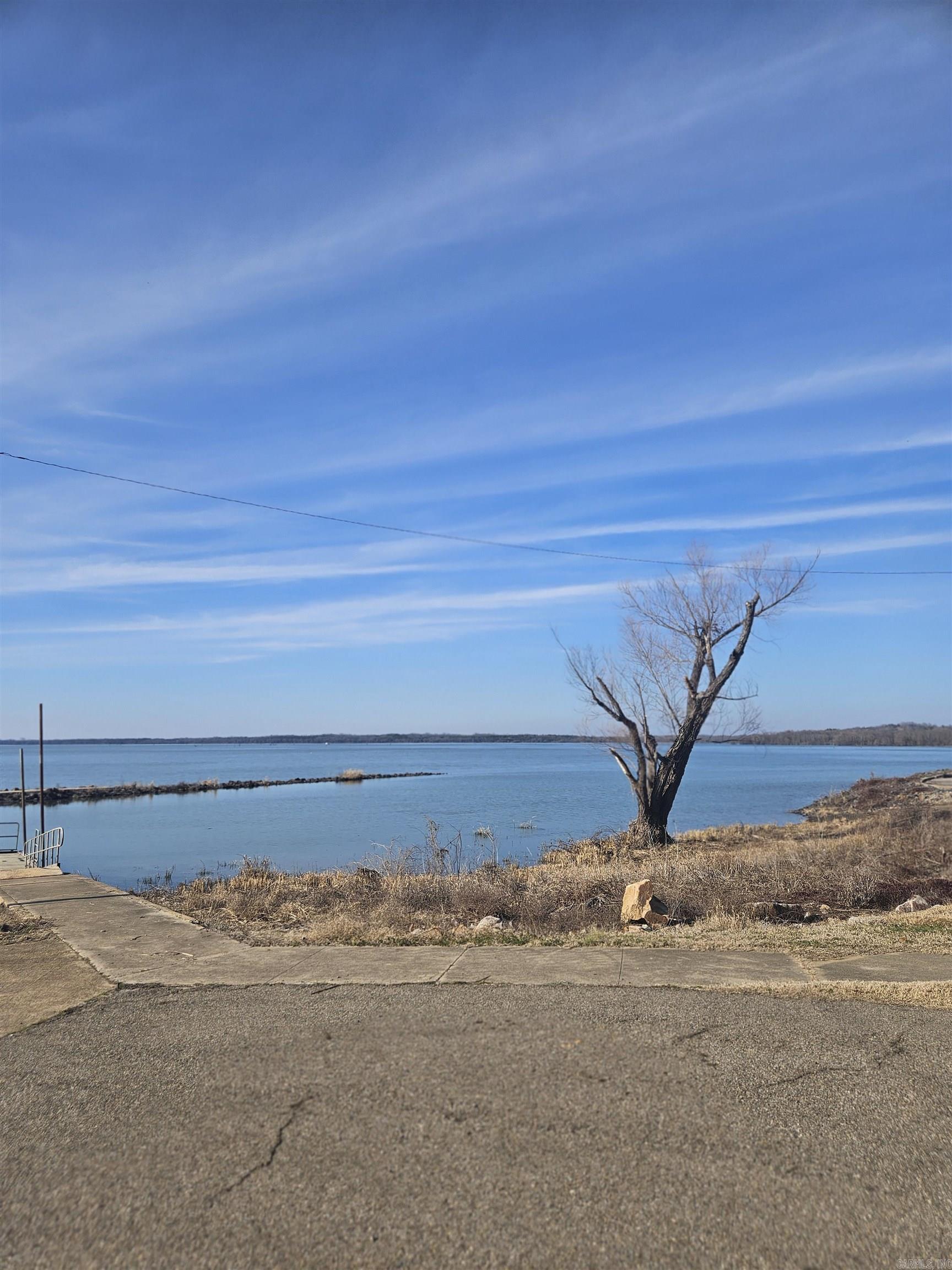 247 Southlake  Saratoga, AR