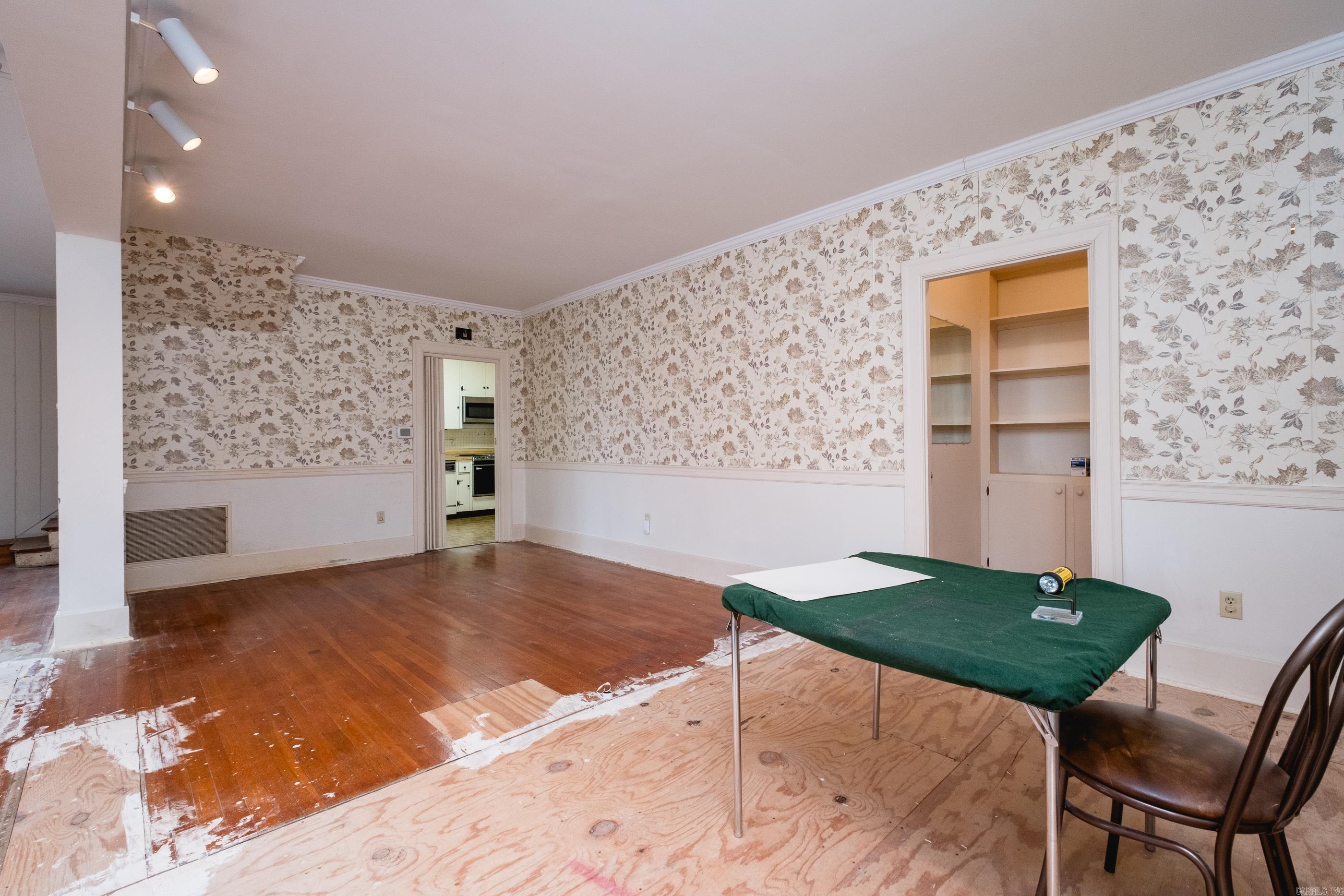 4820 Crestwood  Little Rock, AR