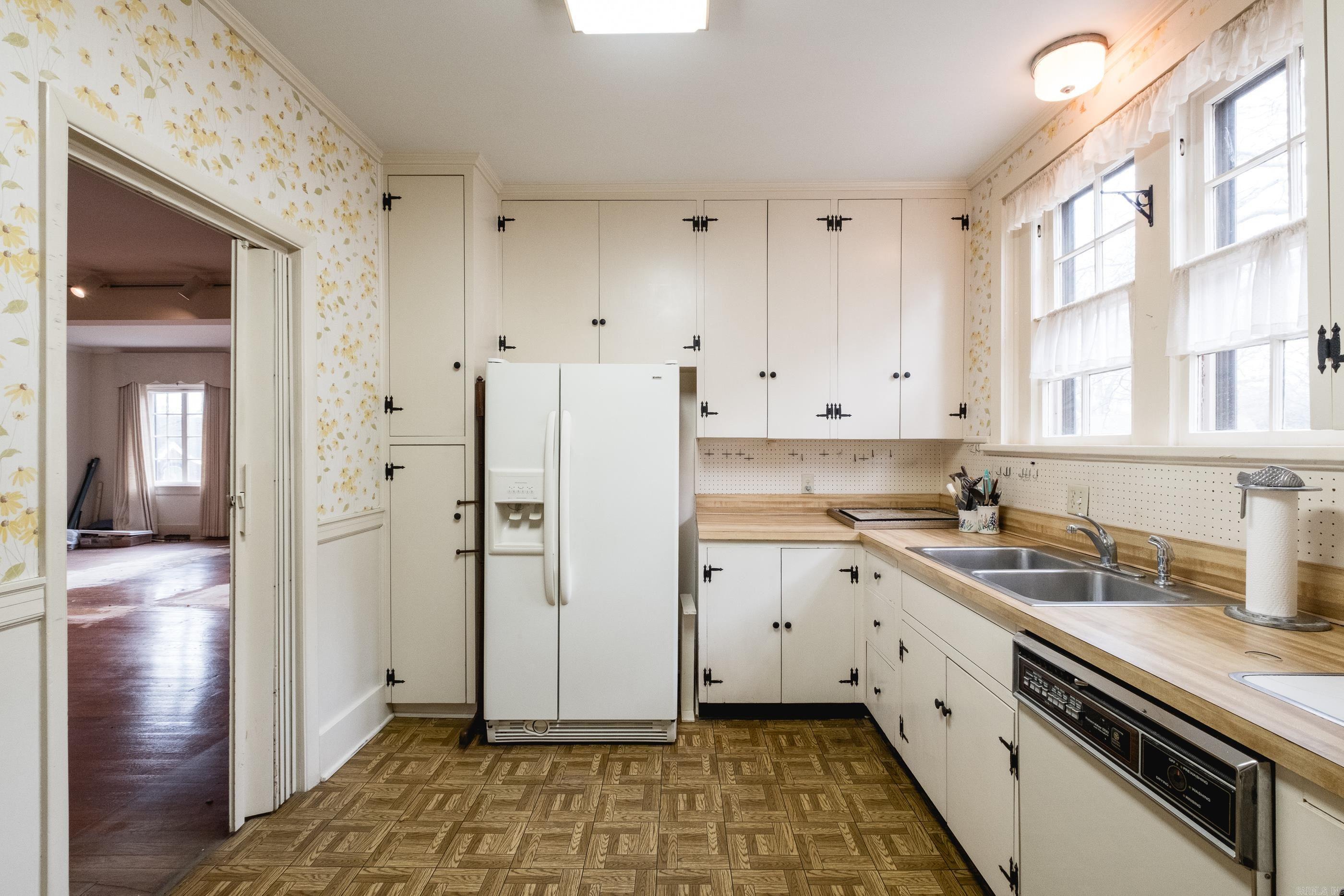 4820 Crestwood  Little Rock, AR