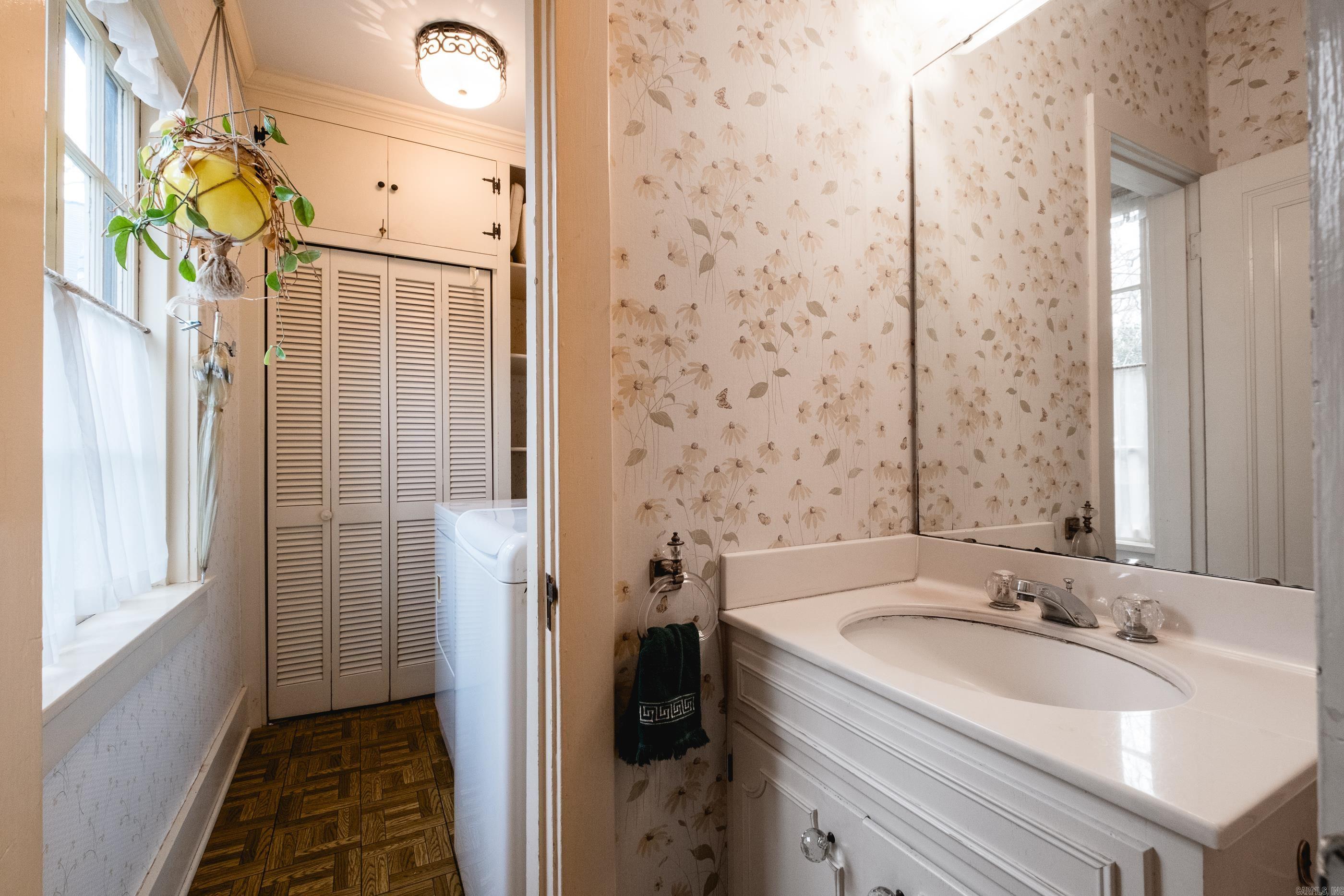 4820 Crestwood  Little Rock, AR