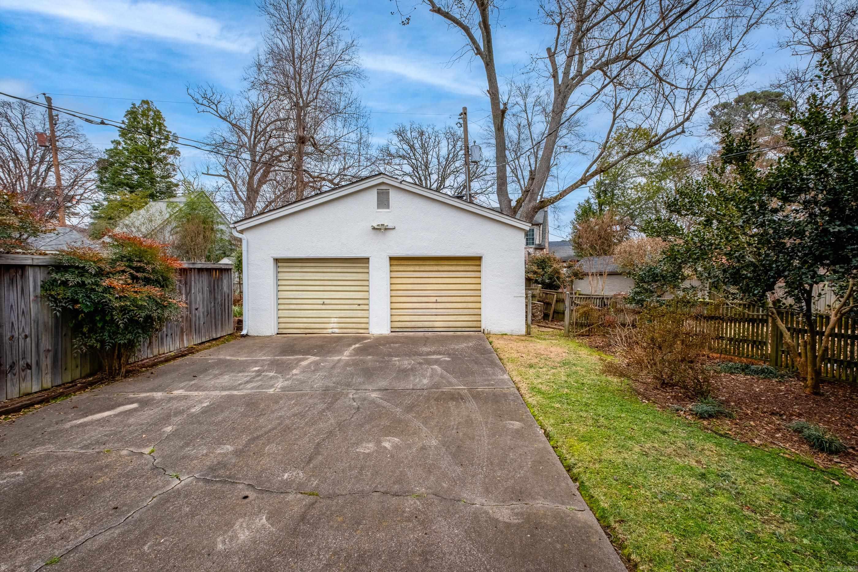 4820 Crestwood  Little Rock, AR