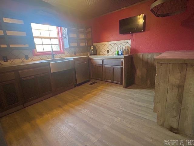 1673 Red River  Fox, AR