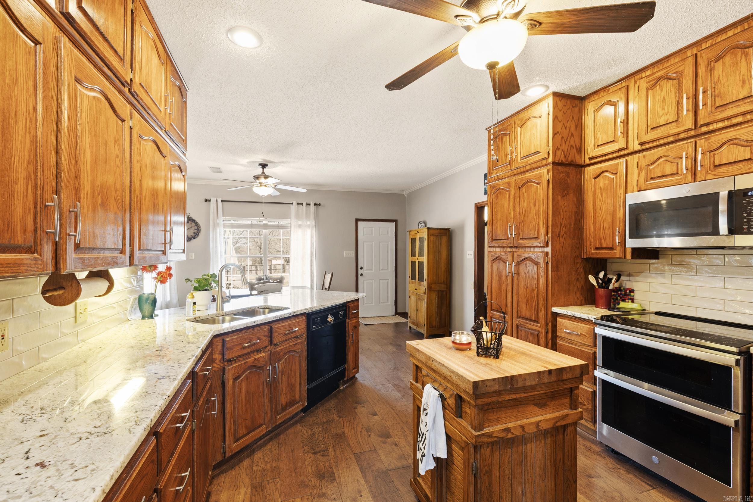 15 Castle Heights  Cabot, AR