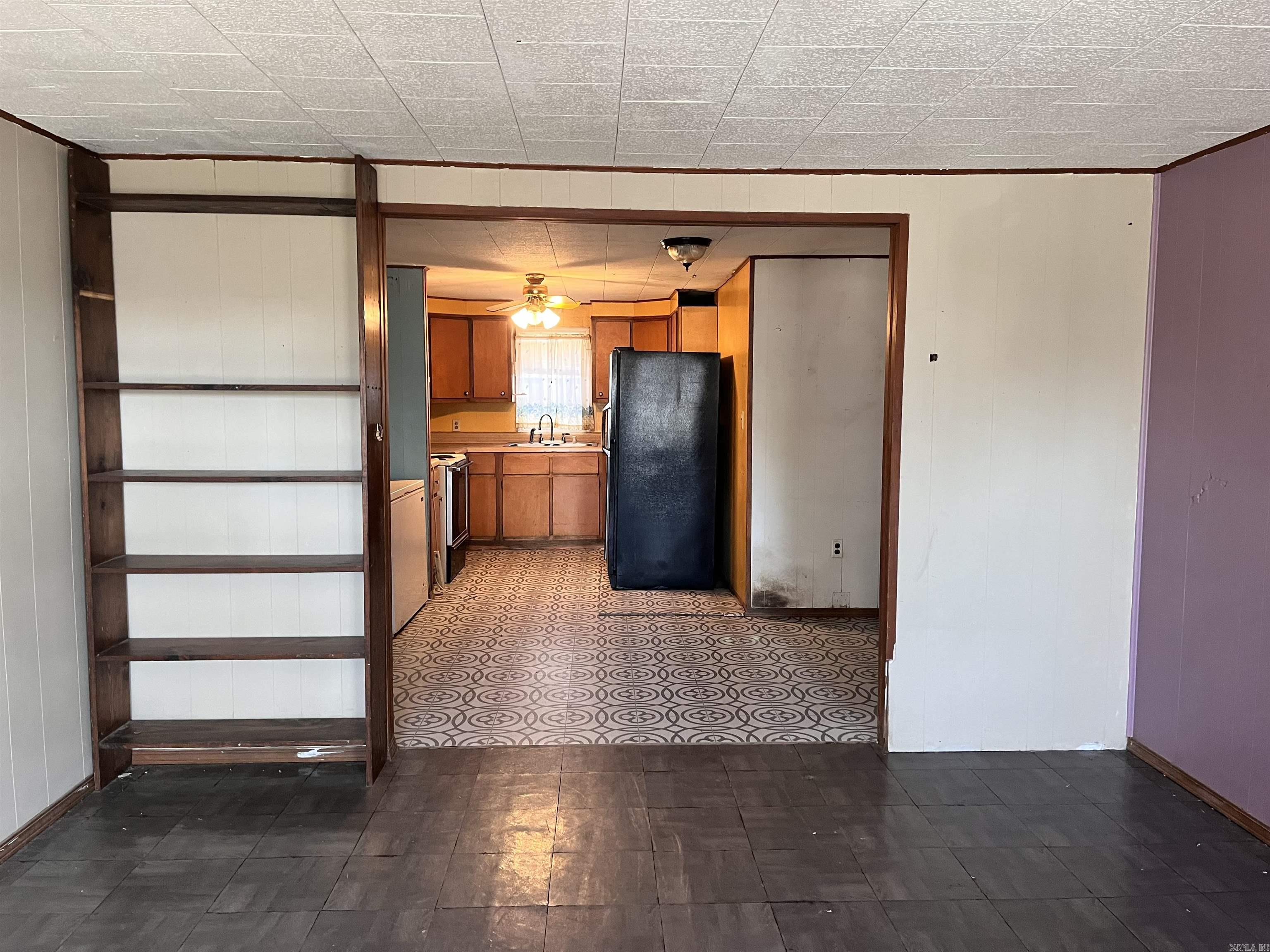 705 S 6th Avenue  Paragould, AR