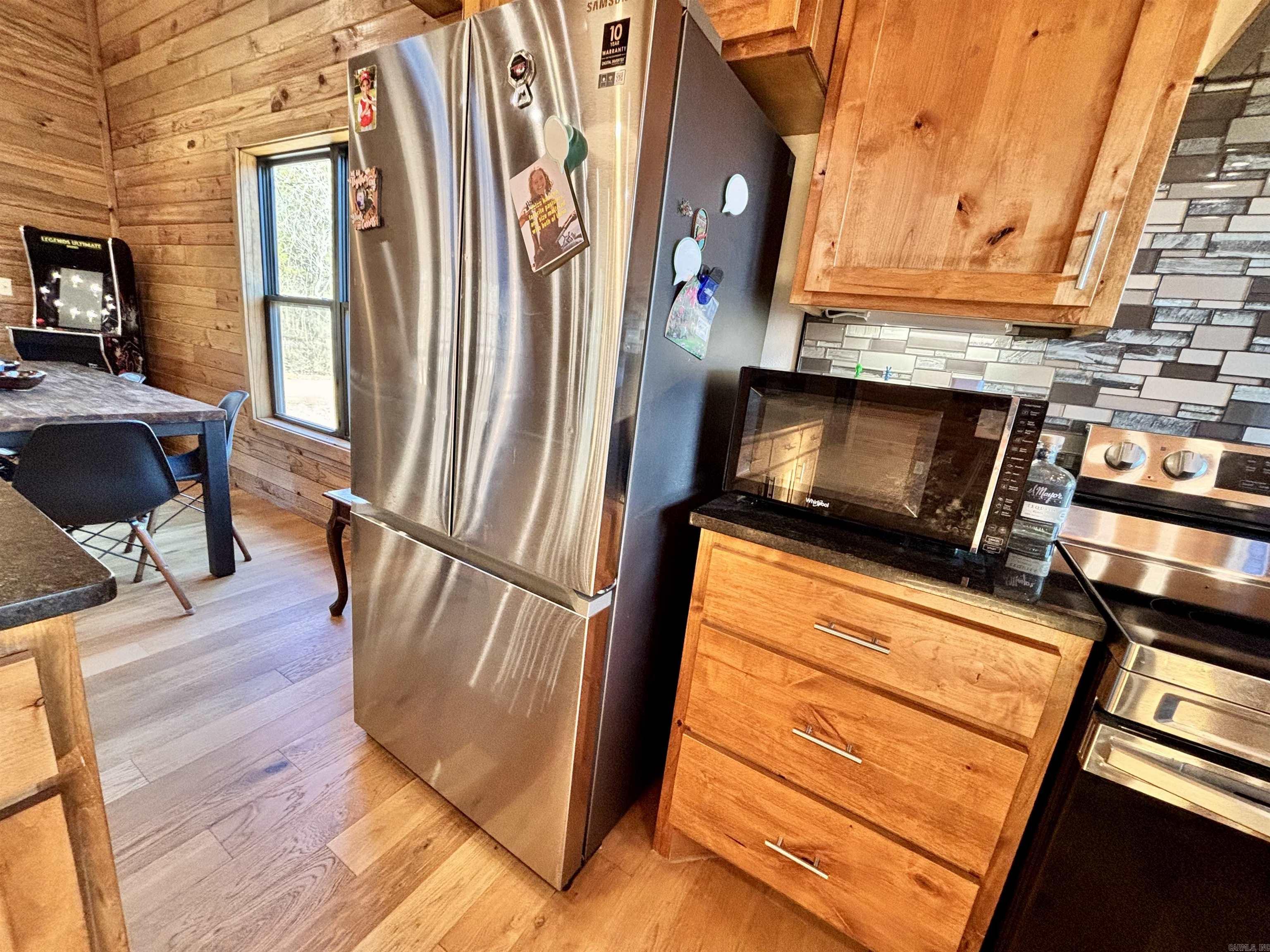 3780 River  Guion, AR