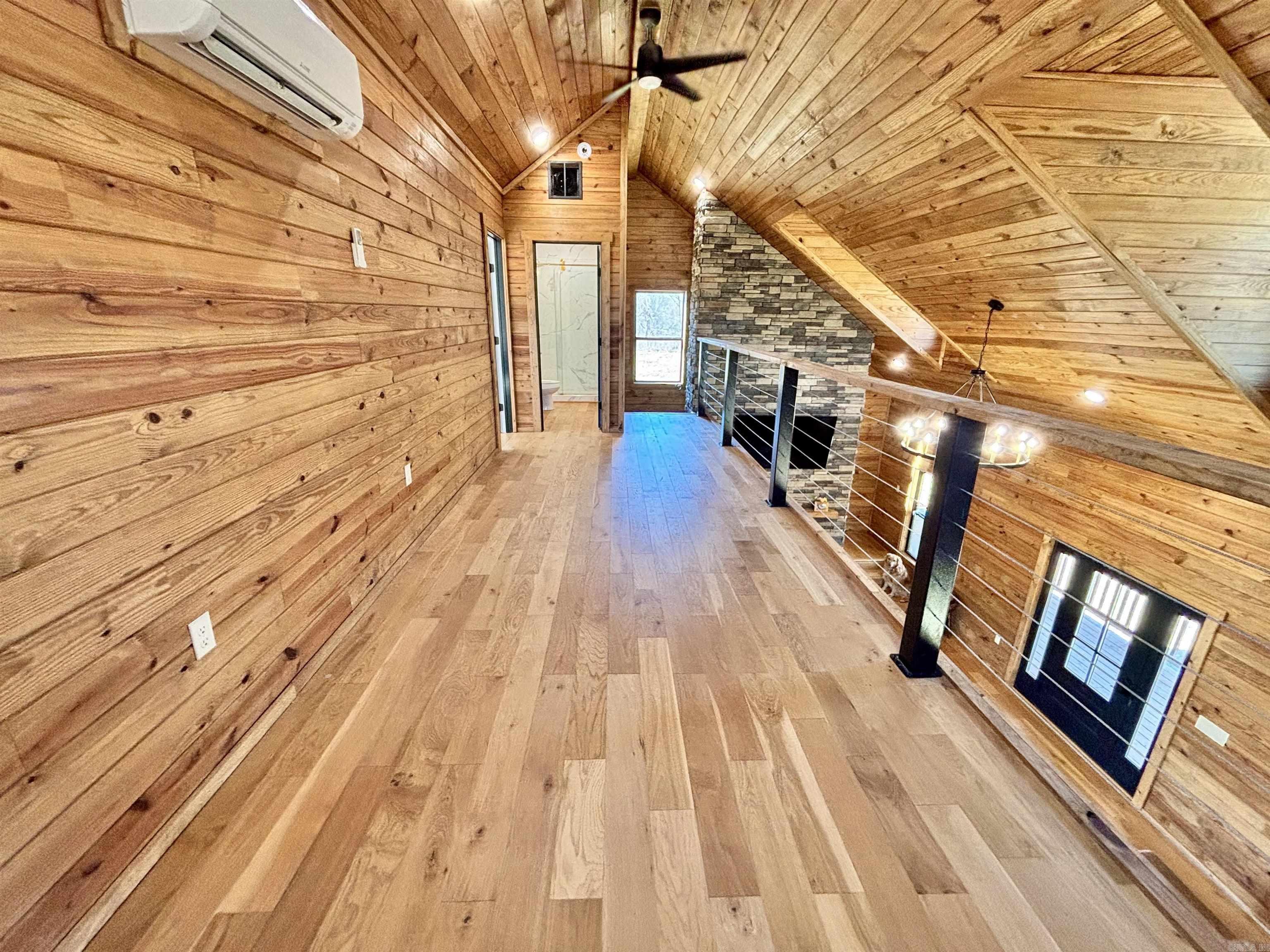 3780 River  Guion, AR