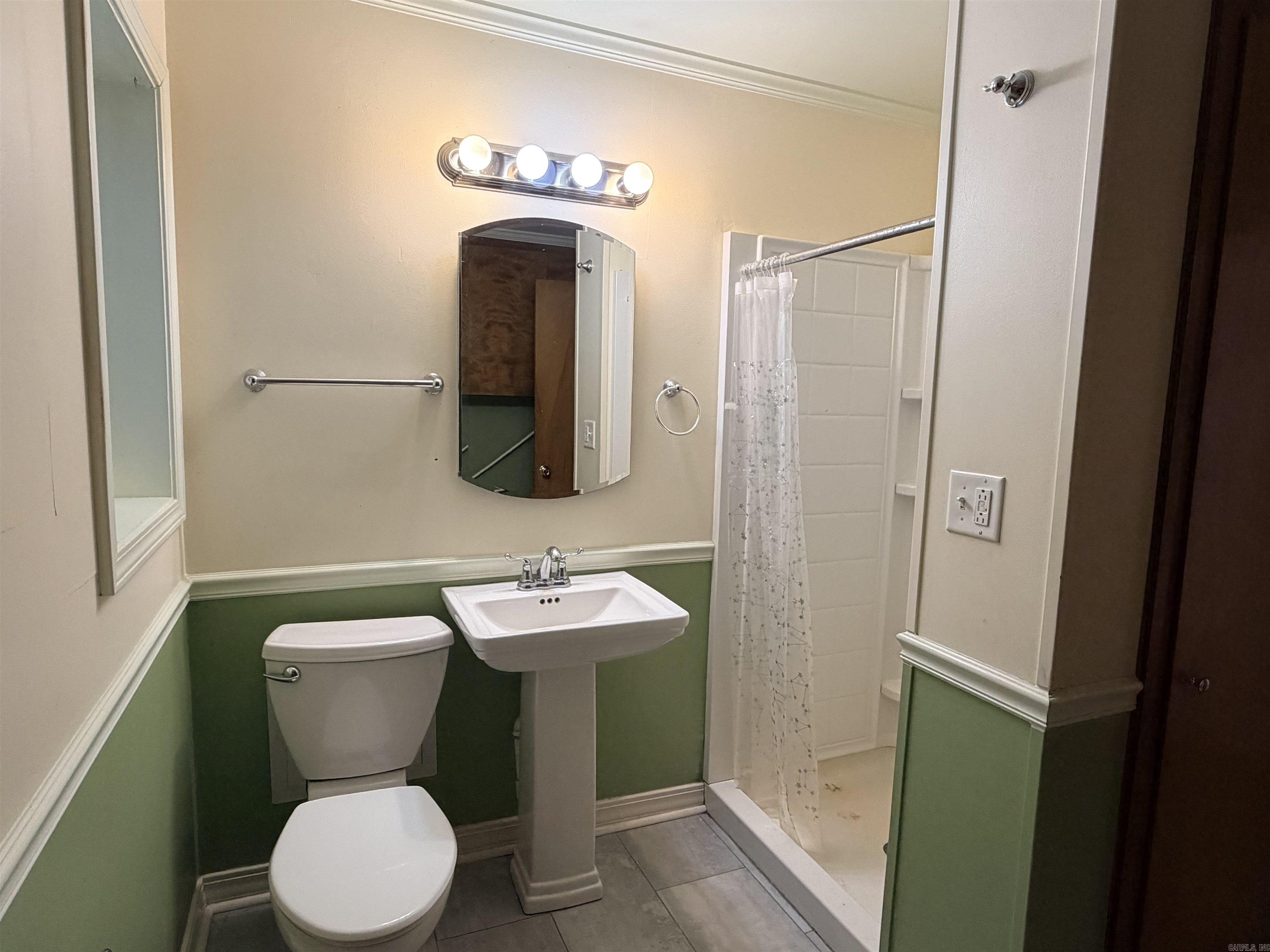 186 E Pierce St  Crossett, AR