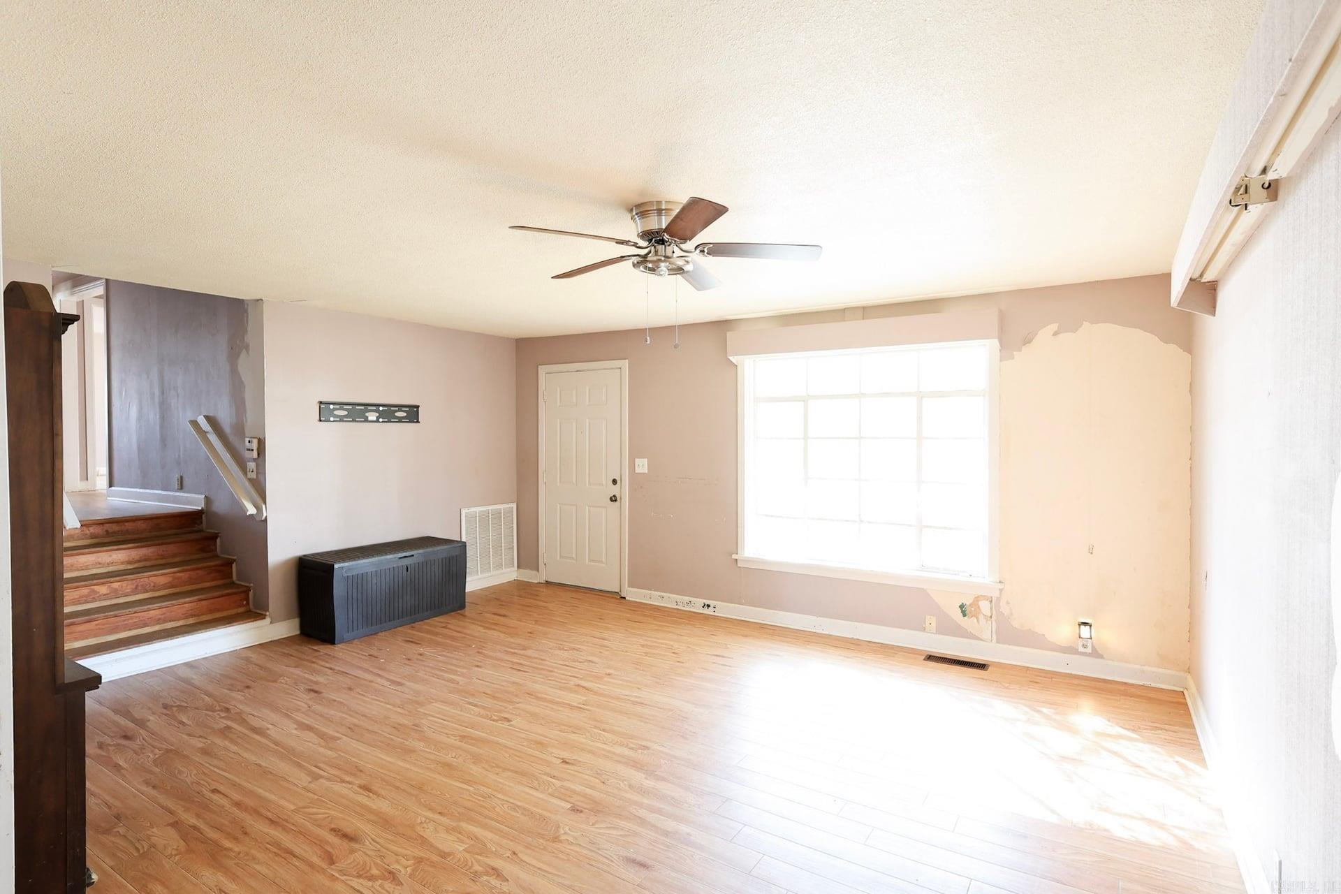 904 W 7th  El Dorado, AR