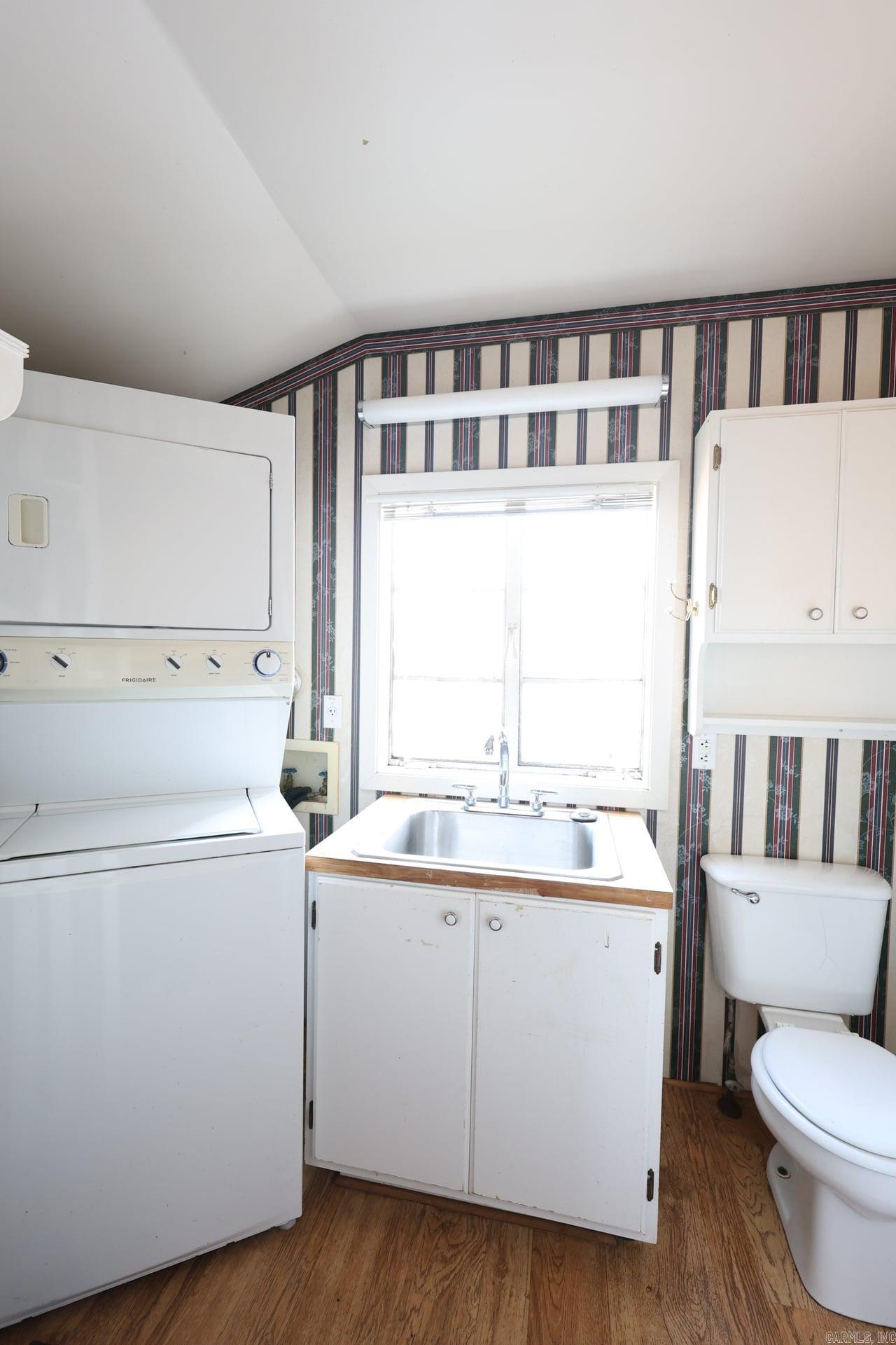 904 W 7th  El Dorado, AR