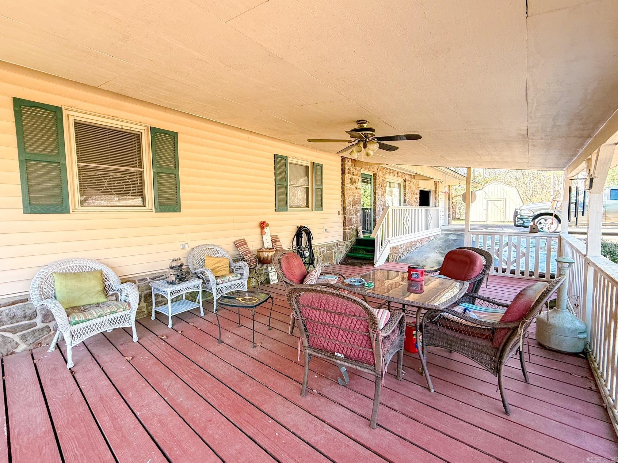 715 Jason Street  Clinton, AR