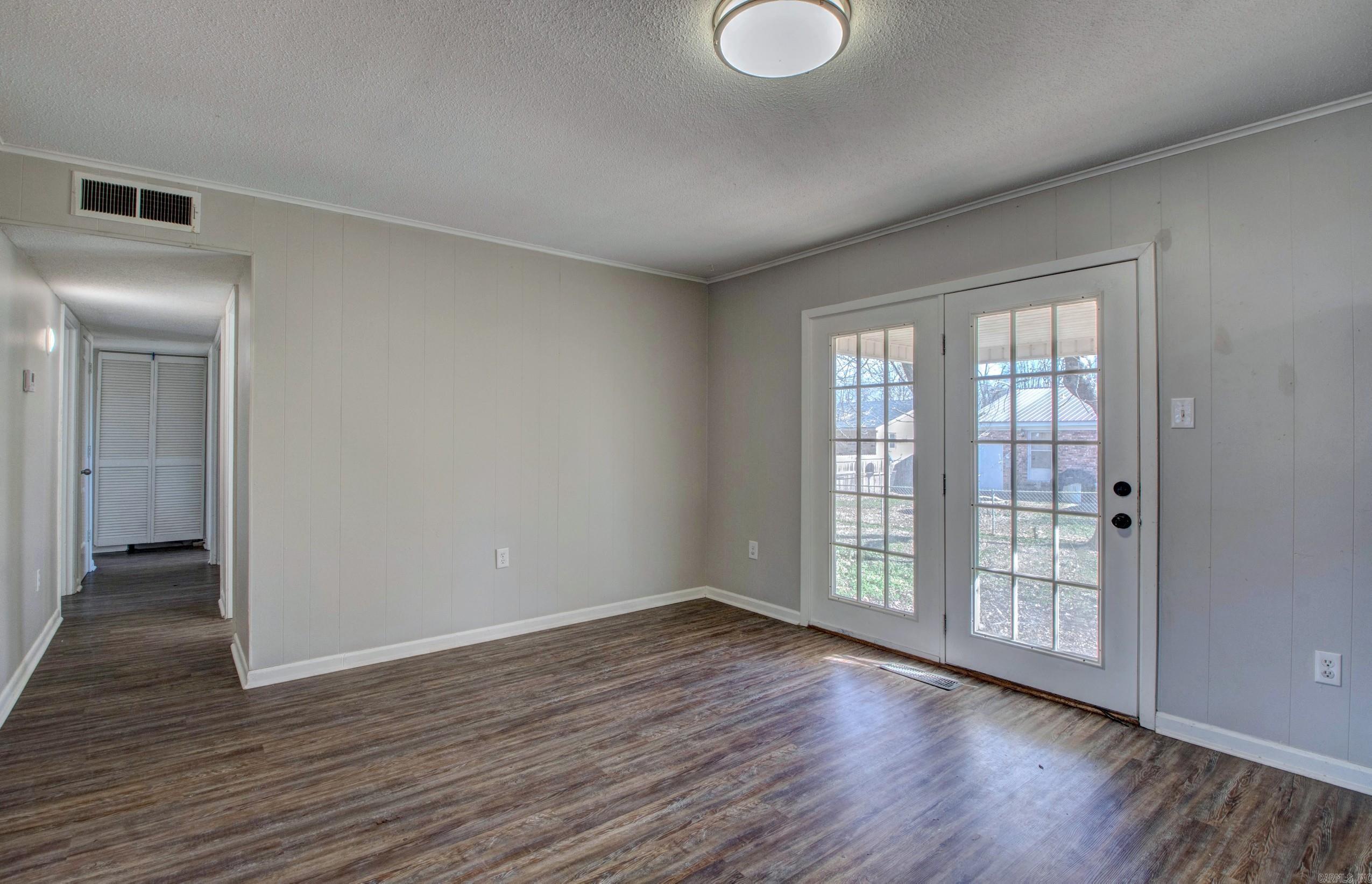 710 N Pine  Searcy, AR