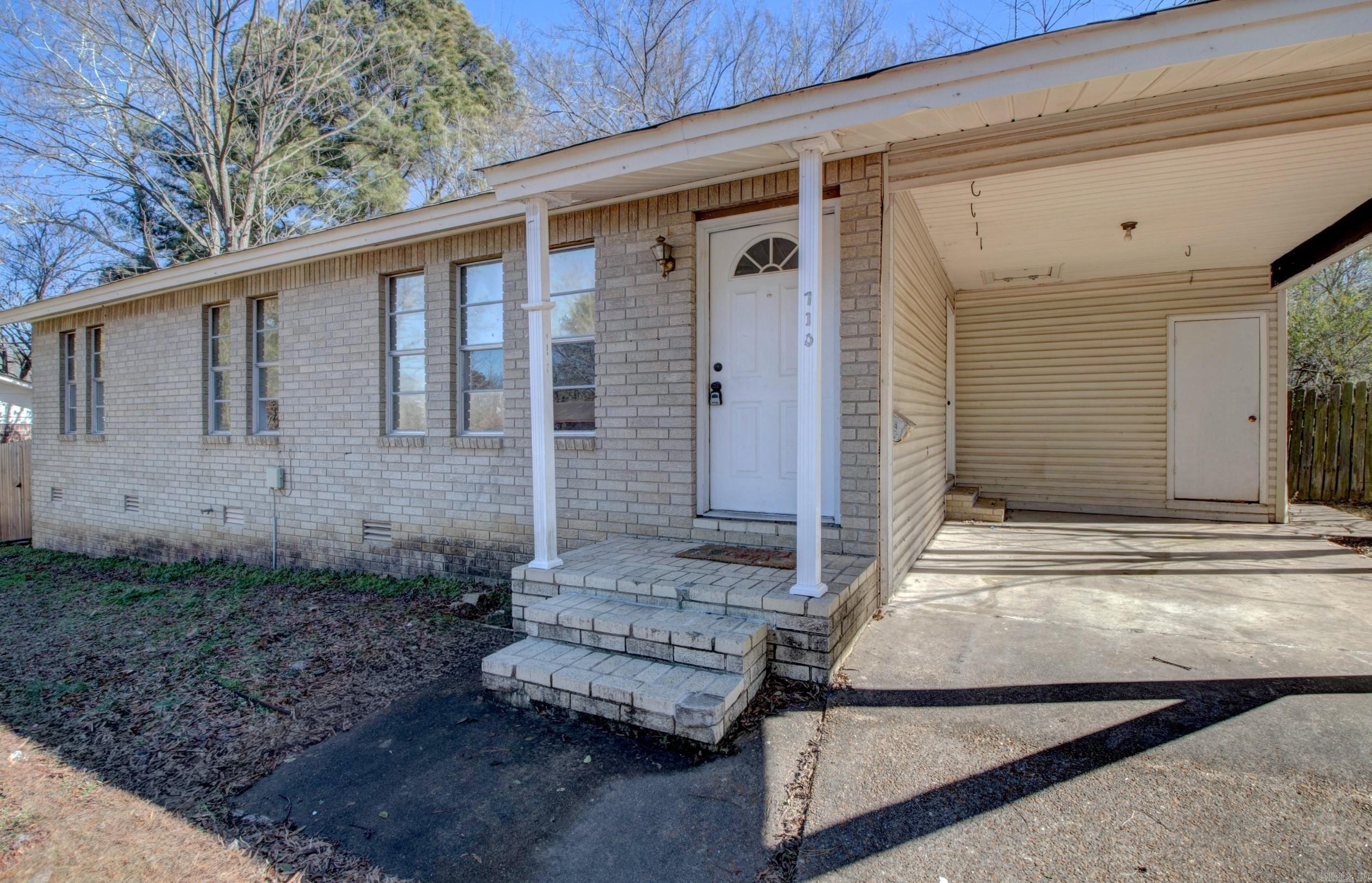 710 N Pine  Searcy, AR