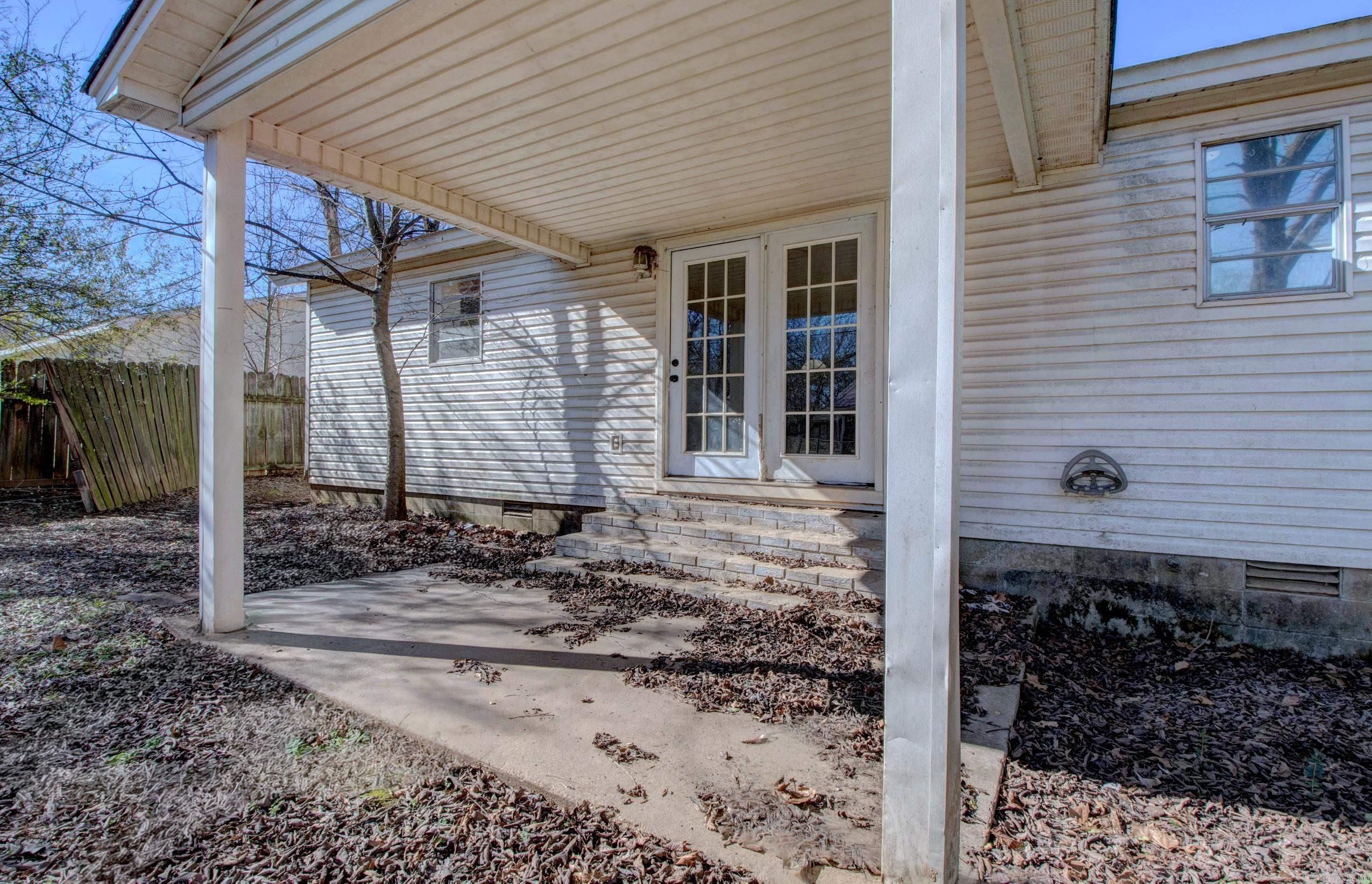 710 N Pine  Searcy, AR