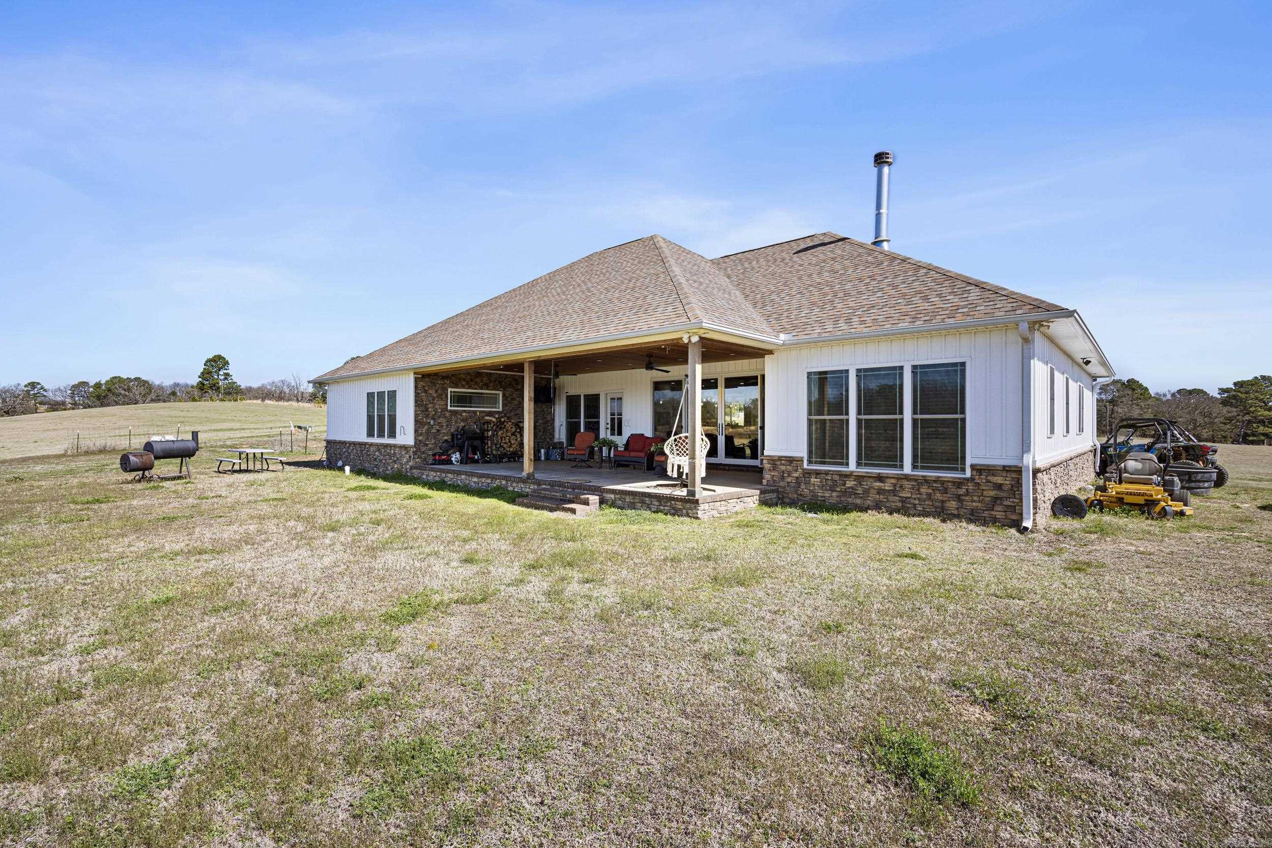 4503 Dogwood  Ozark, AR