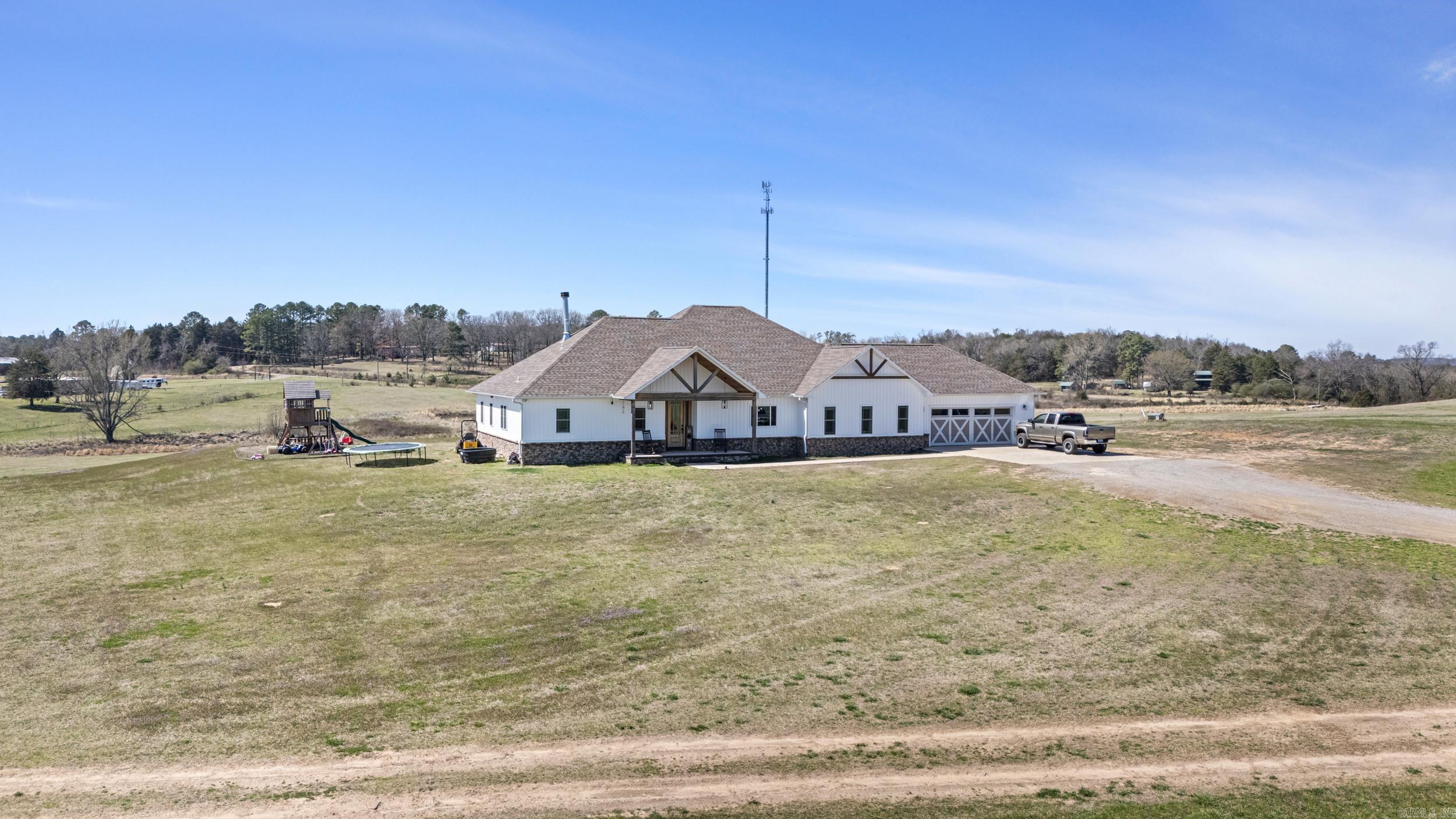4503 Dogwood  Ozark, AR