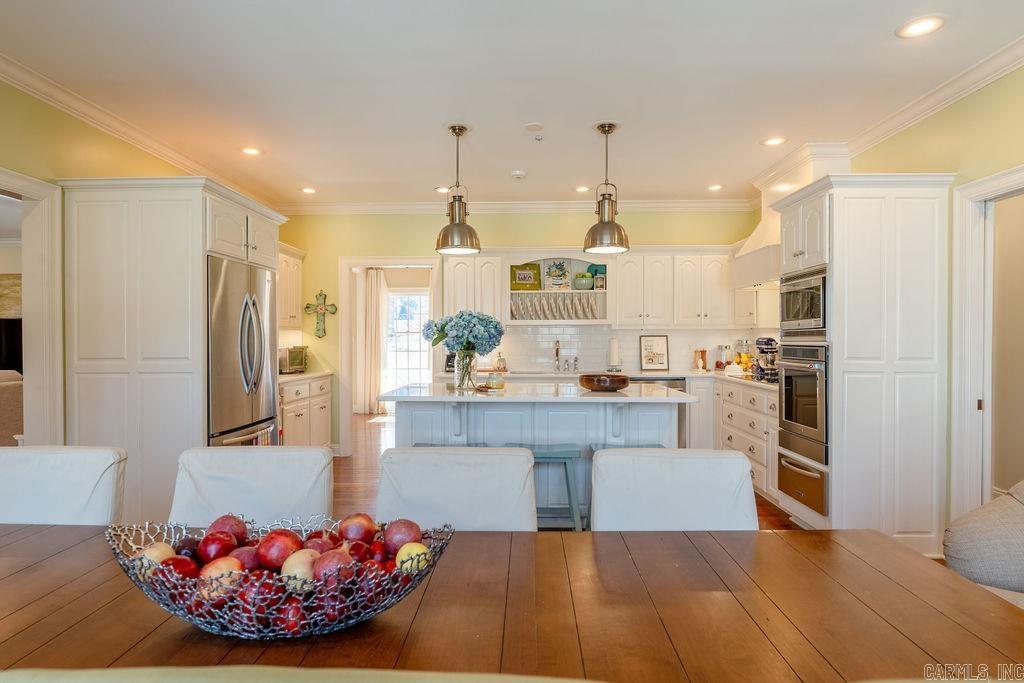 102 Deerwood Drive  Searcy, AR