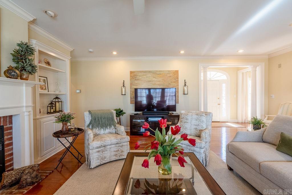 102 Deerwood Drive  Searcy, AR