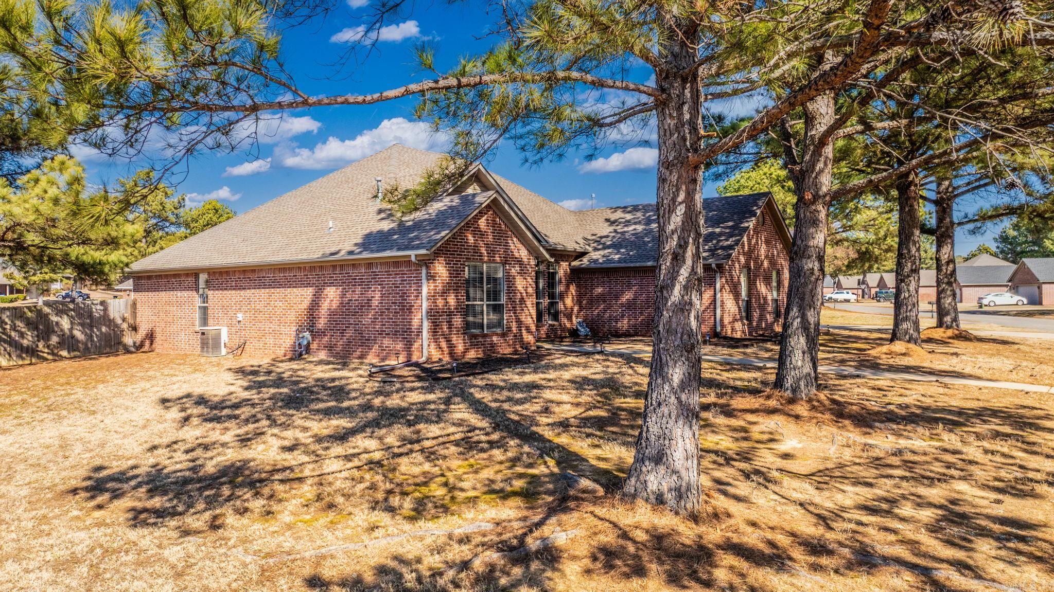 2960 WINDAMERE  Conway, AR