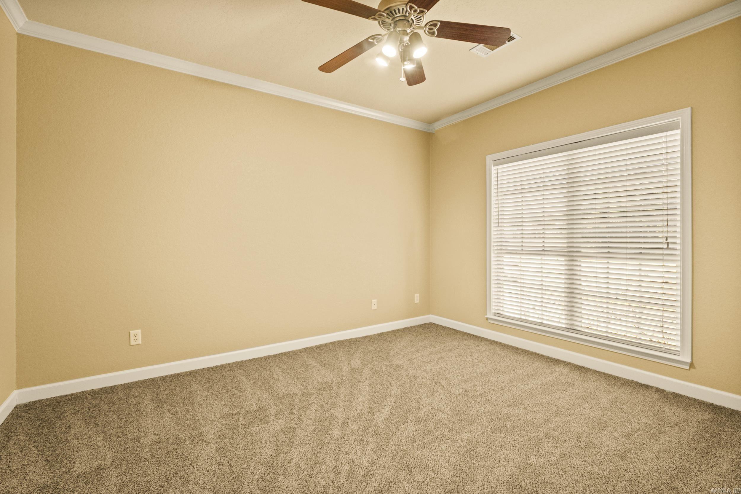 1925 Oakbrook  Sherwood, AR