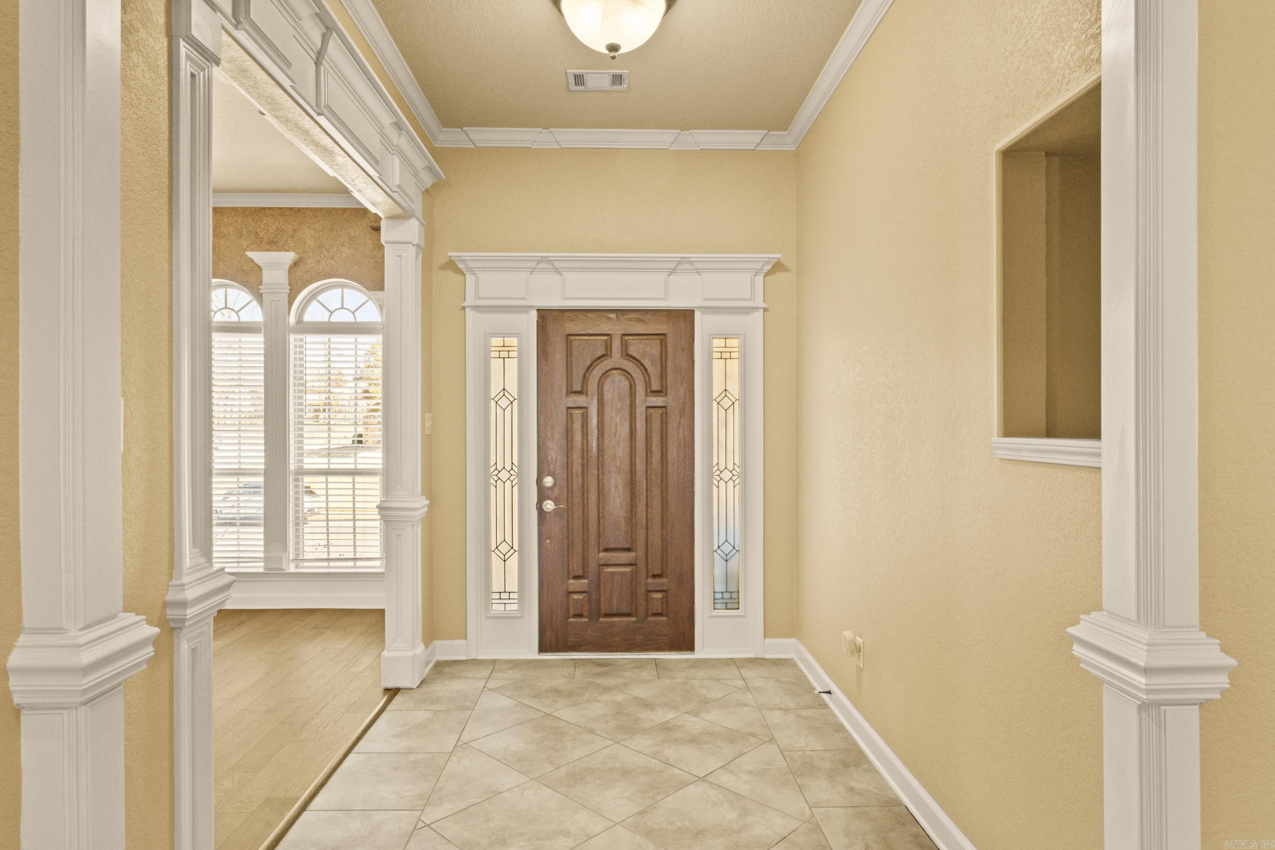 1925 Oakbrook  Sherwood, AR