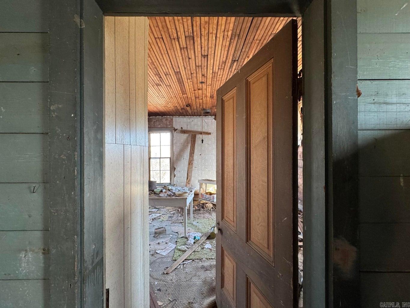 131 W Main  Evening Shade, AR