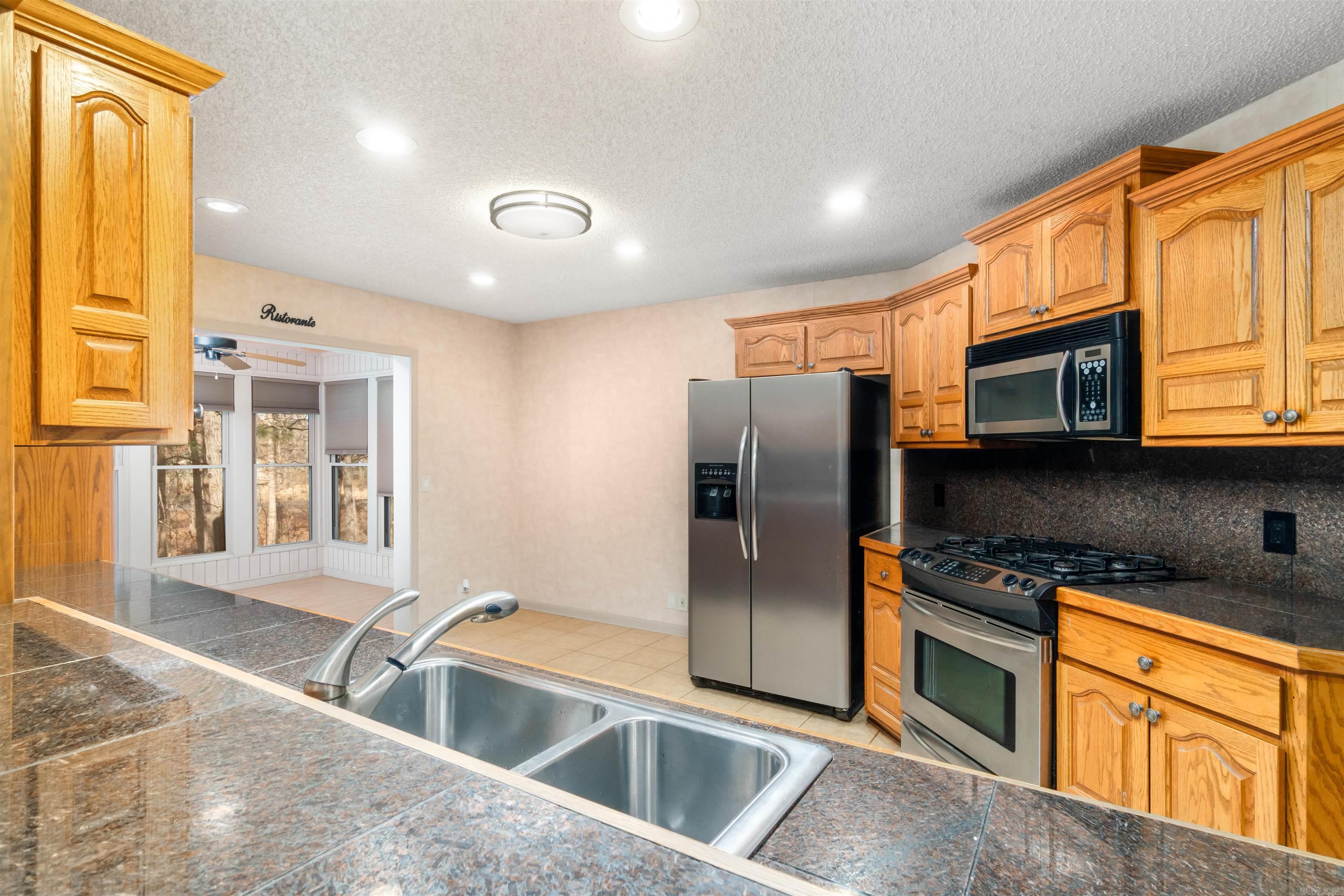 2 Quieto  Hot Springs Village, AR