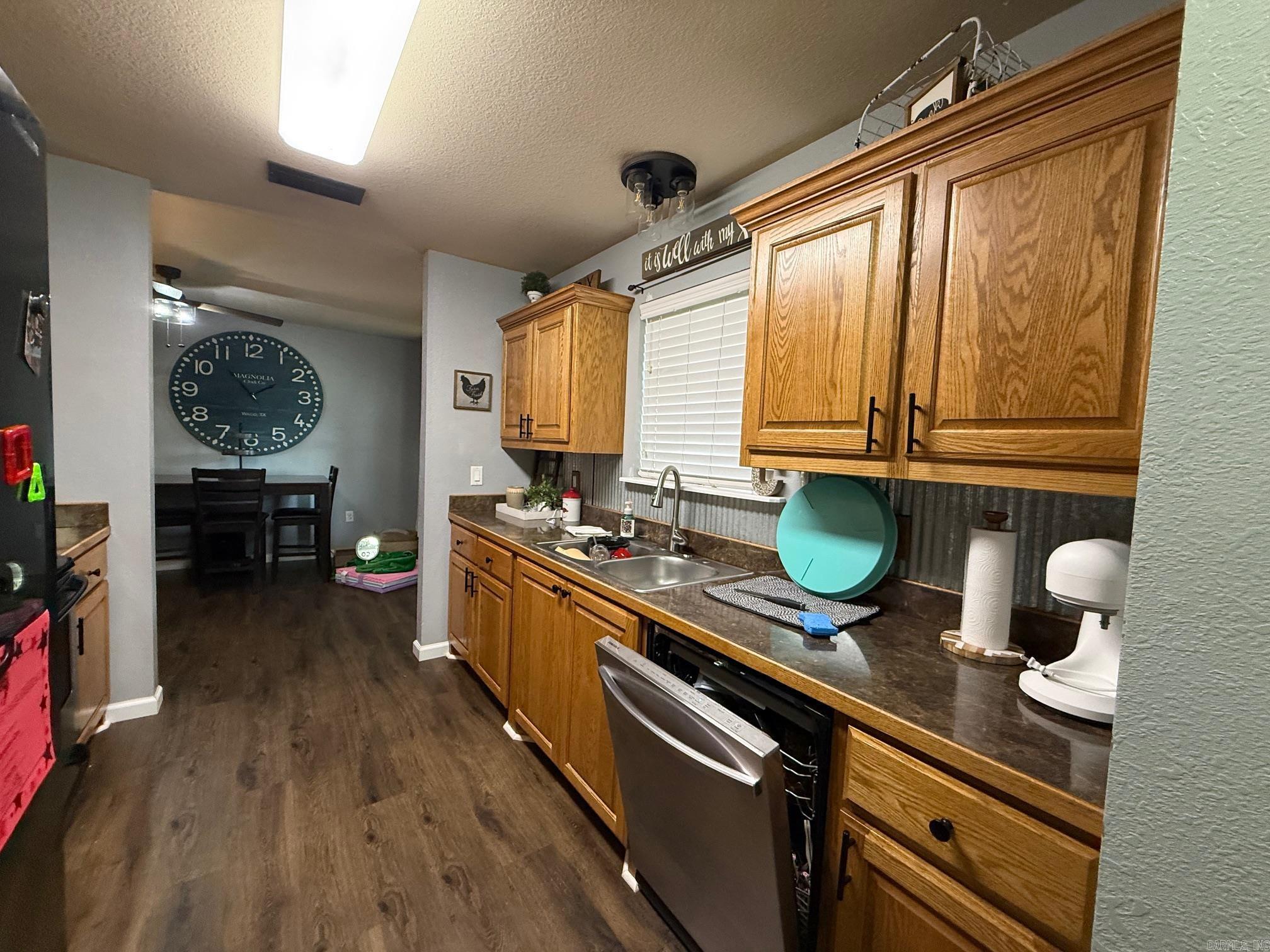 304 W 10th  Murfreesboro, AR