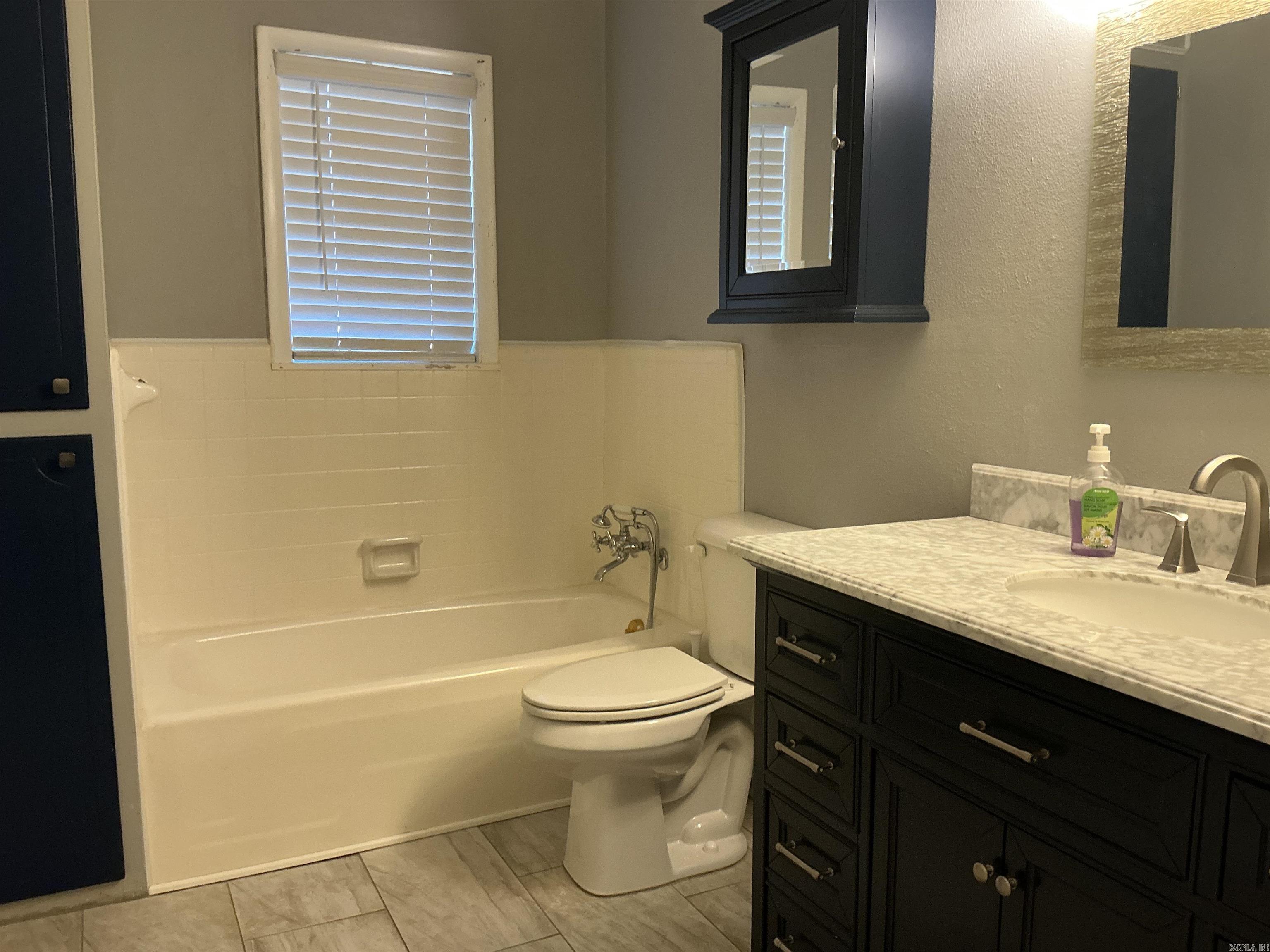 1612 Pinecroft Street  Benton, AR