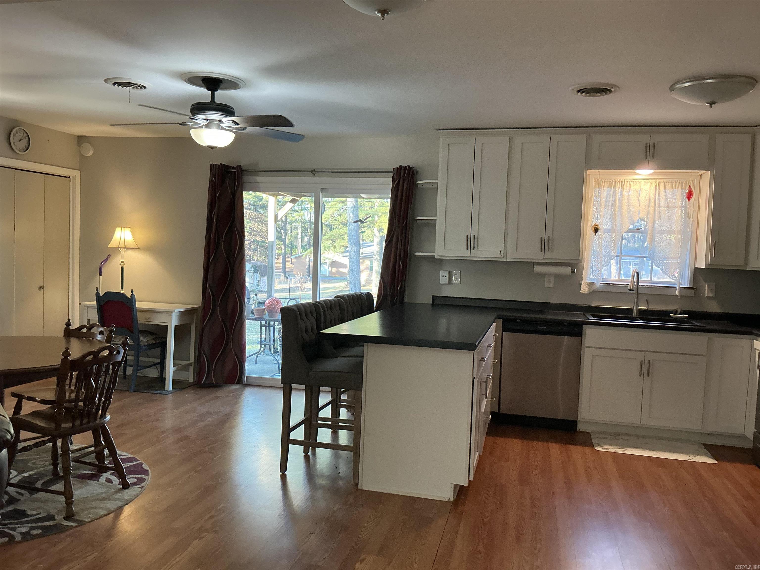 1612 Pinecroft Street  Benton, AR