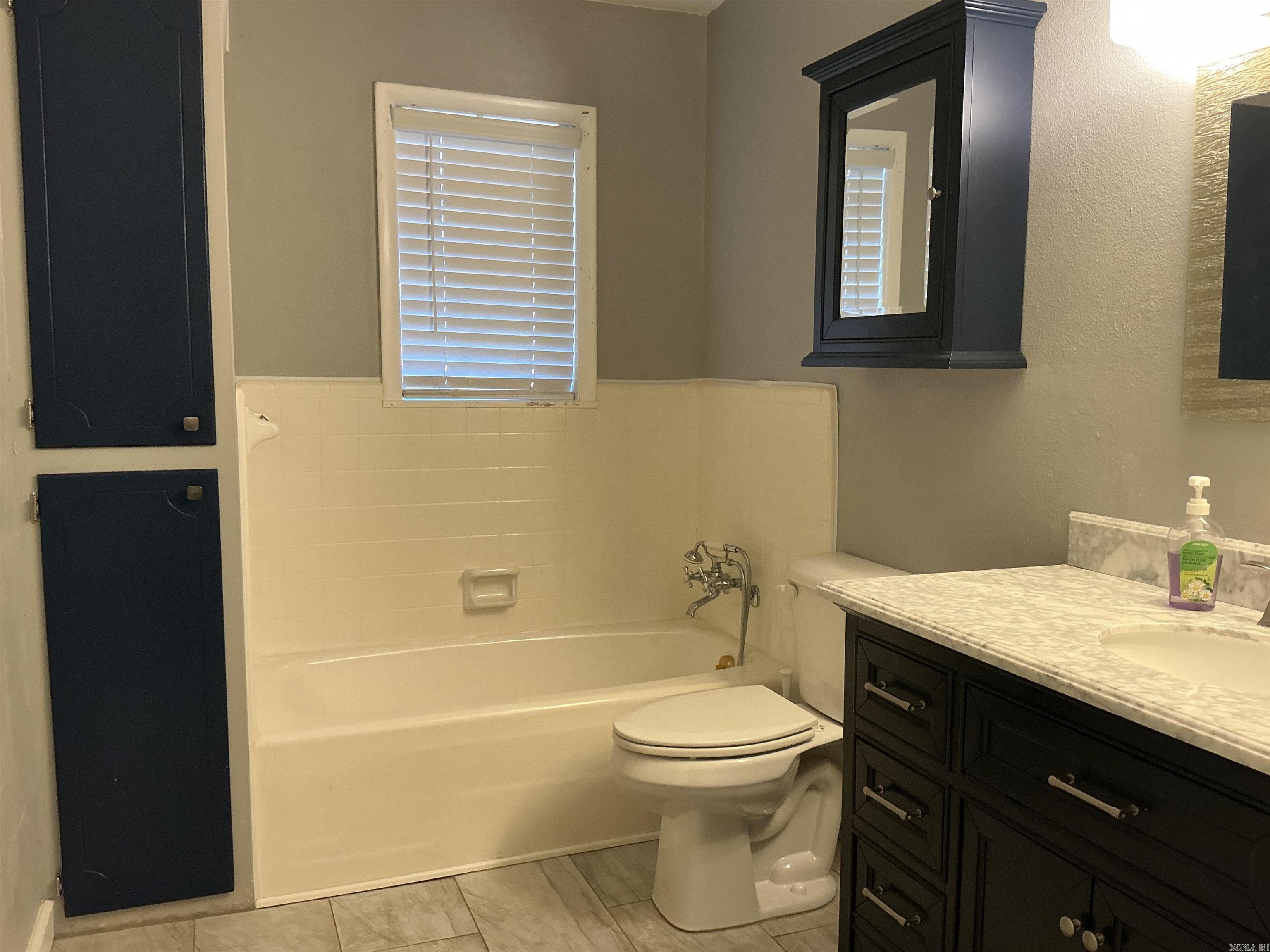 1612 Pinecroft Street  Benton, AR