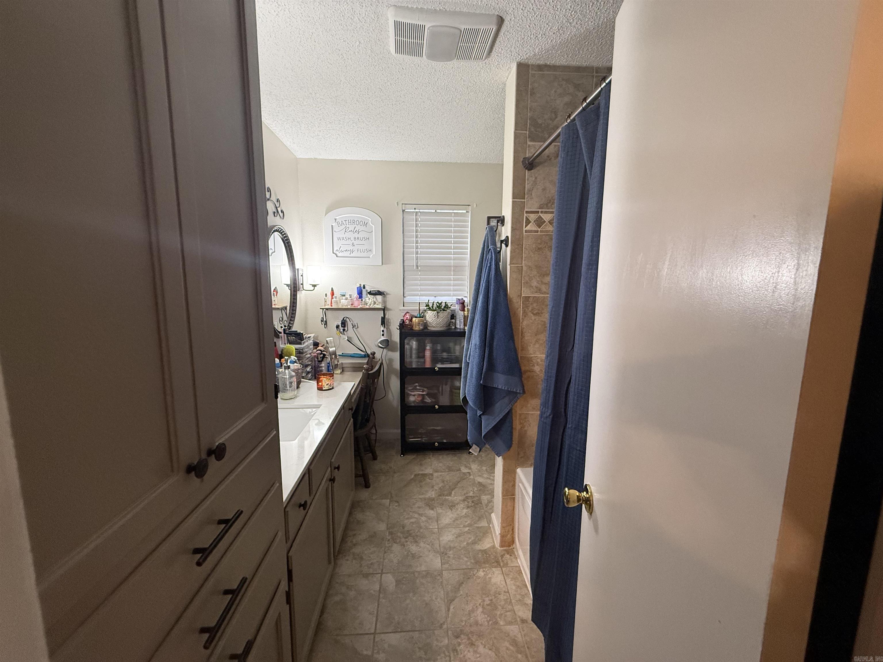 51 Center Street Ward, AR 72176