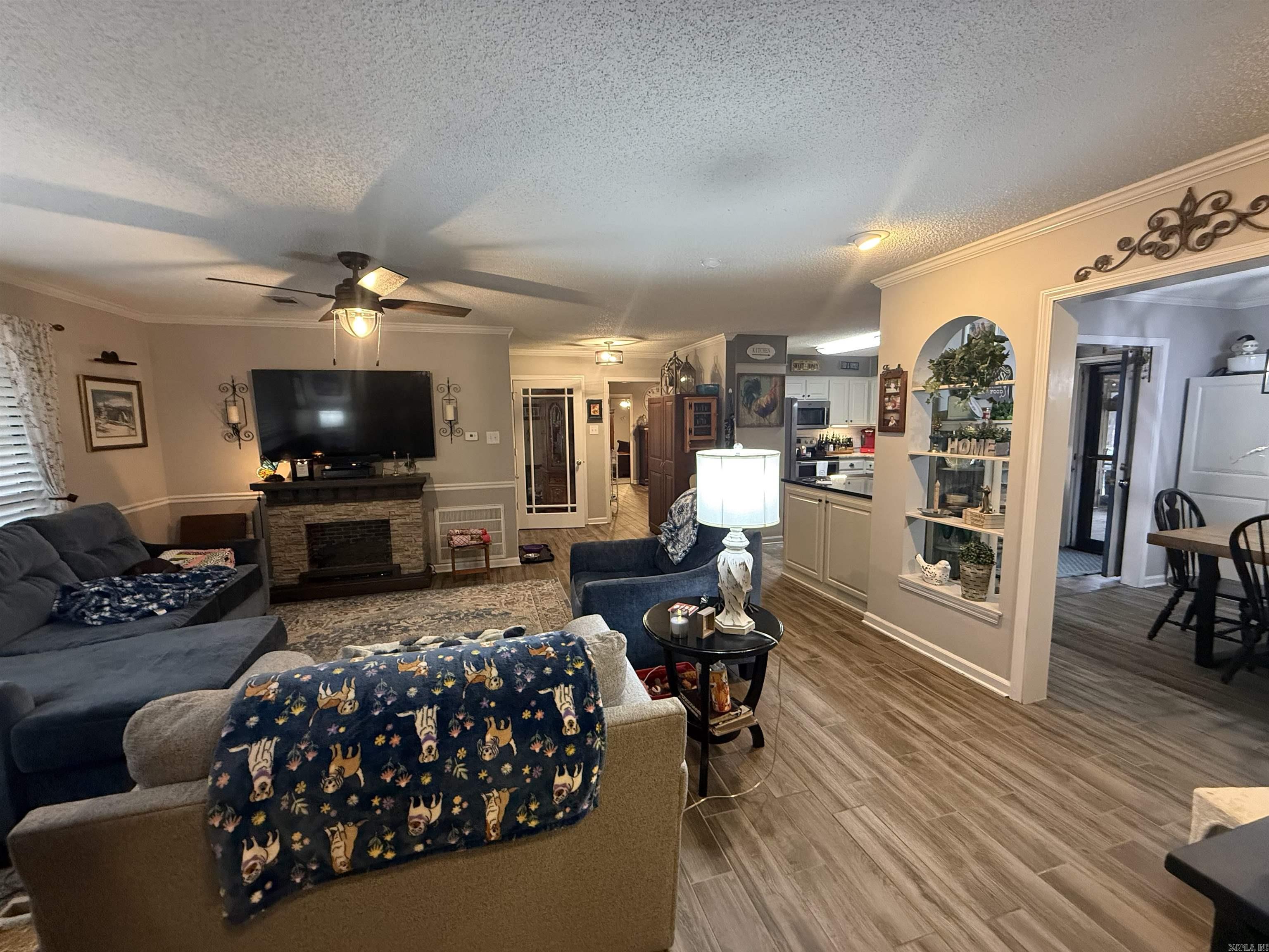 51 Center Street Ward, AR 72176