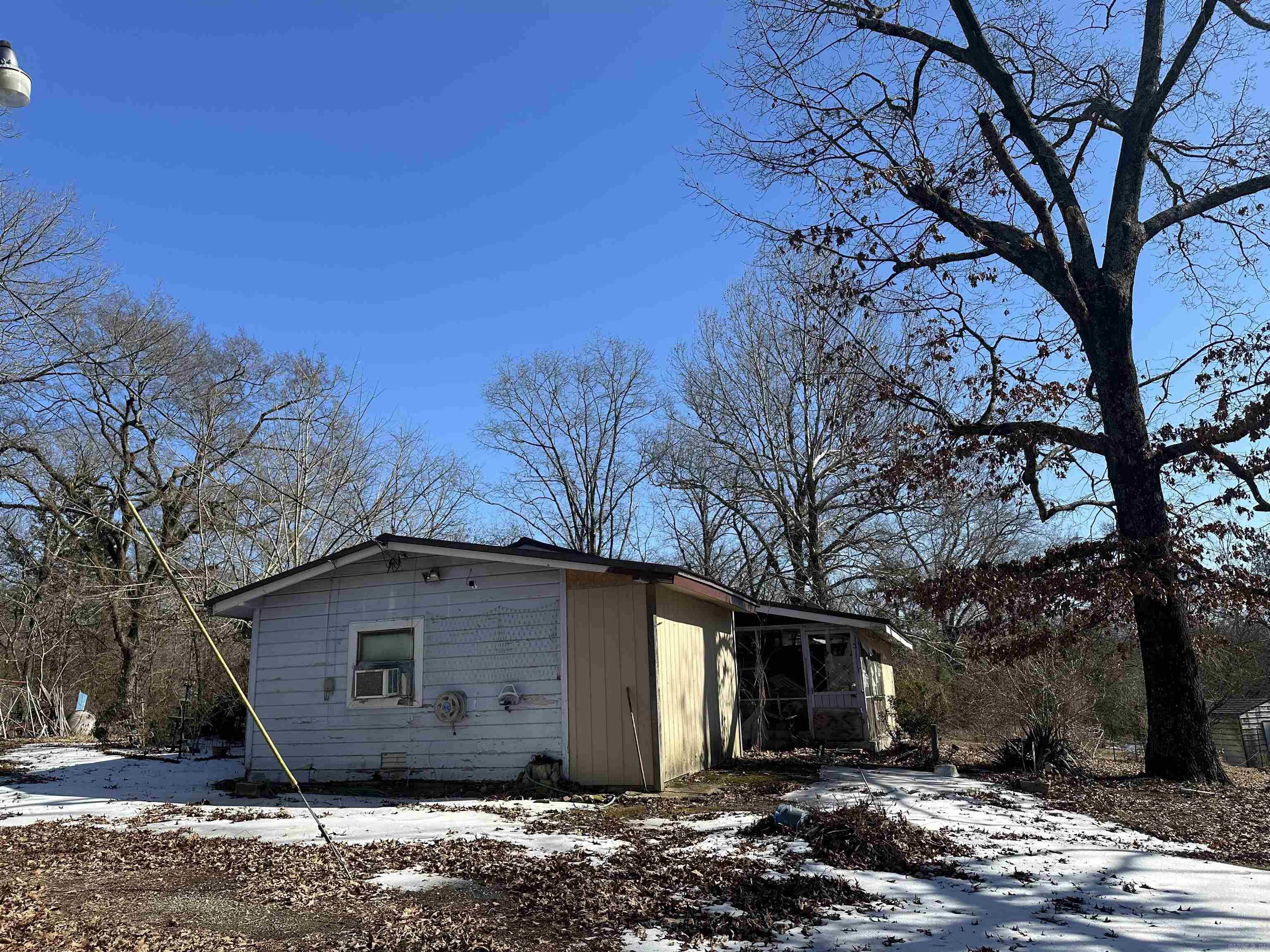 167 Polk road 286 Hatfield, AR 71945