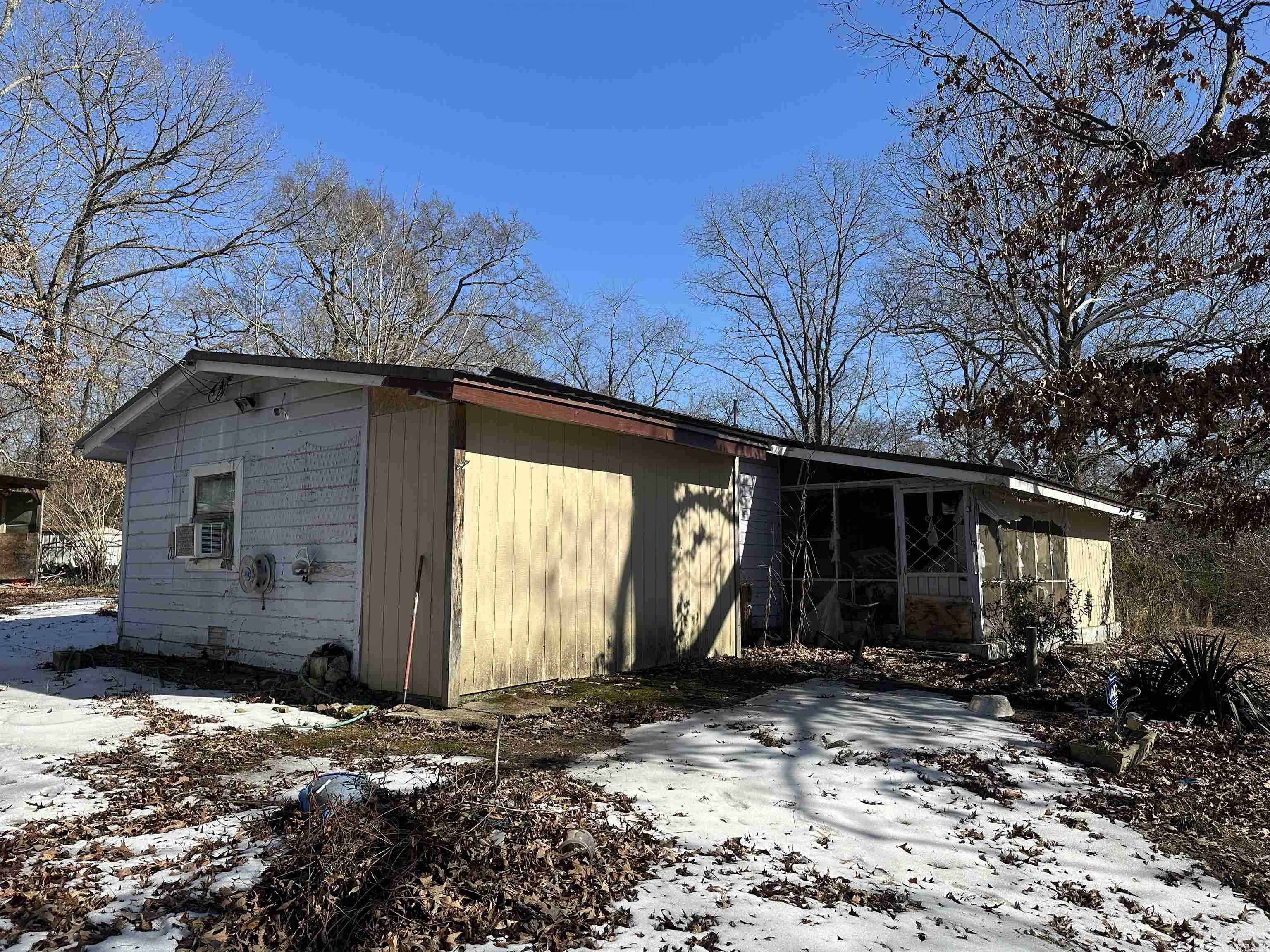 167 Polk road 286  Hatfield, AR