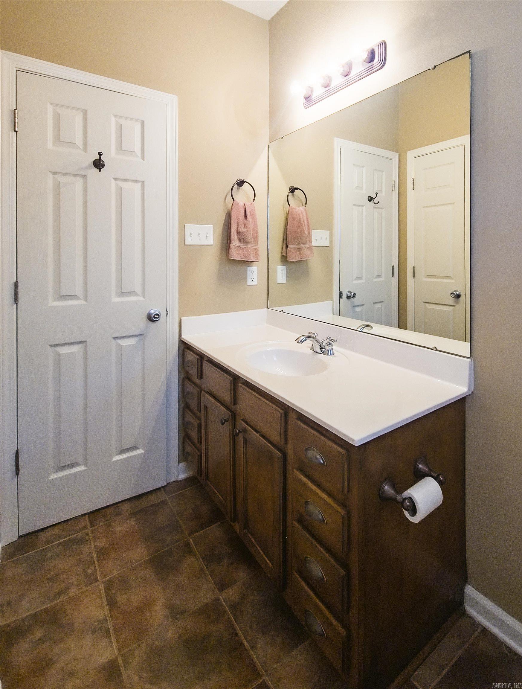 5235 Tennyson  Conway, AR