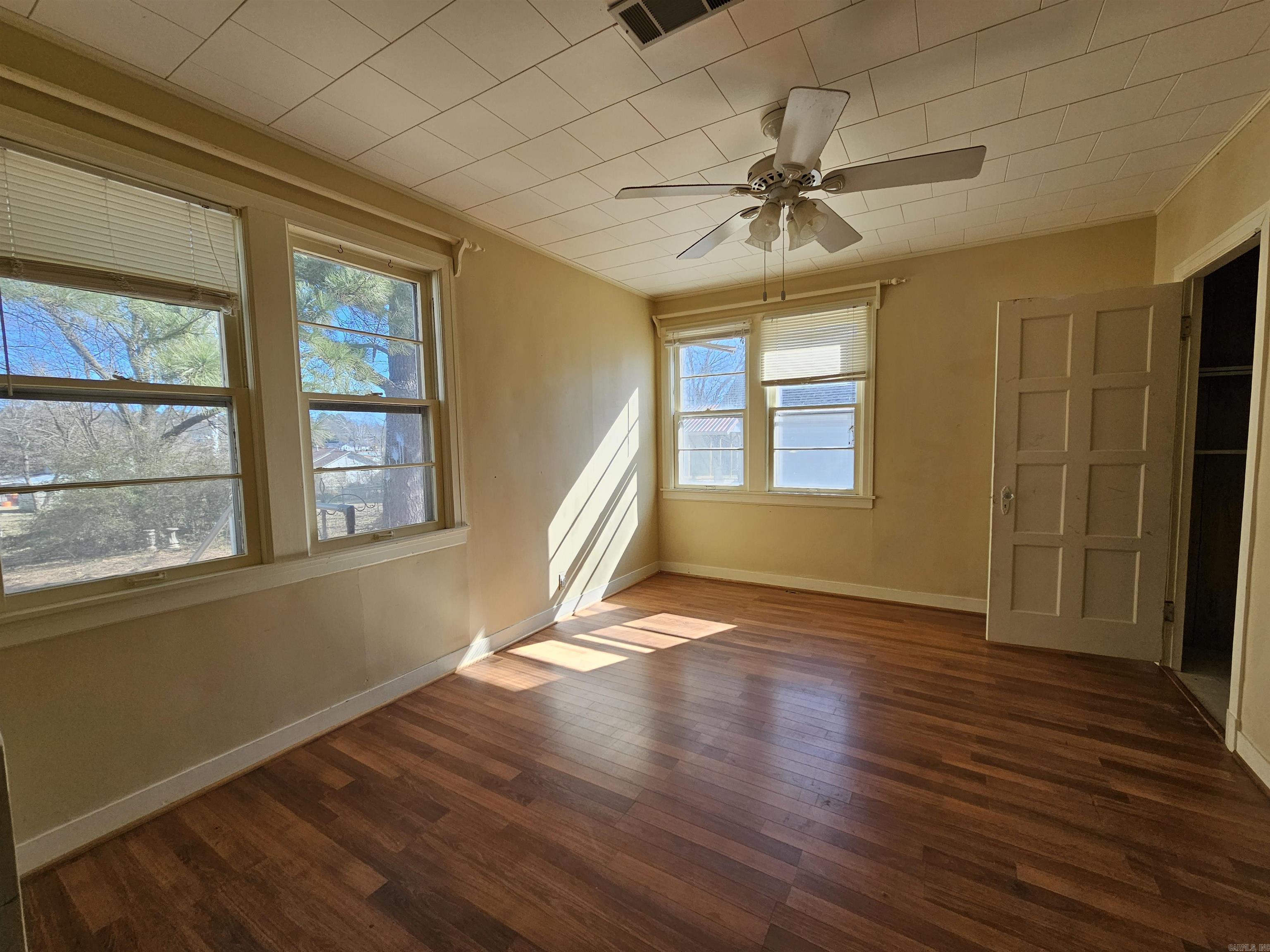 710 N Oak  Morrilton, AR