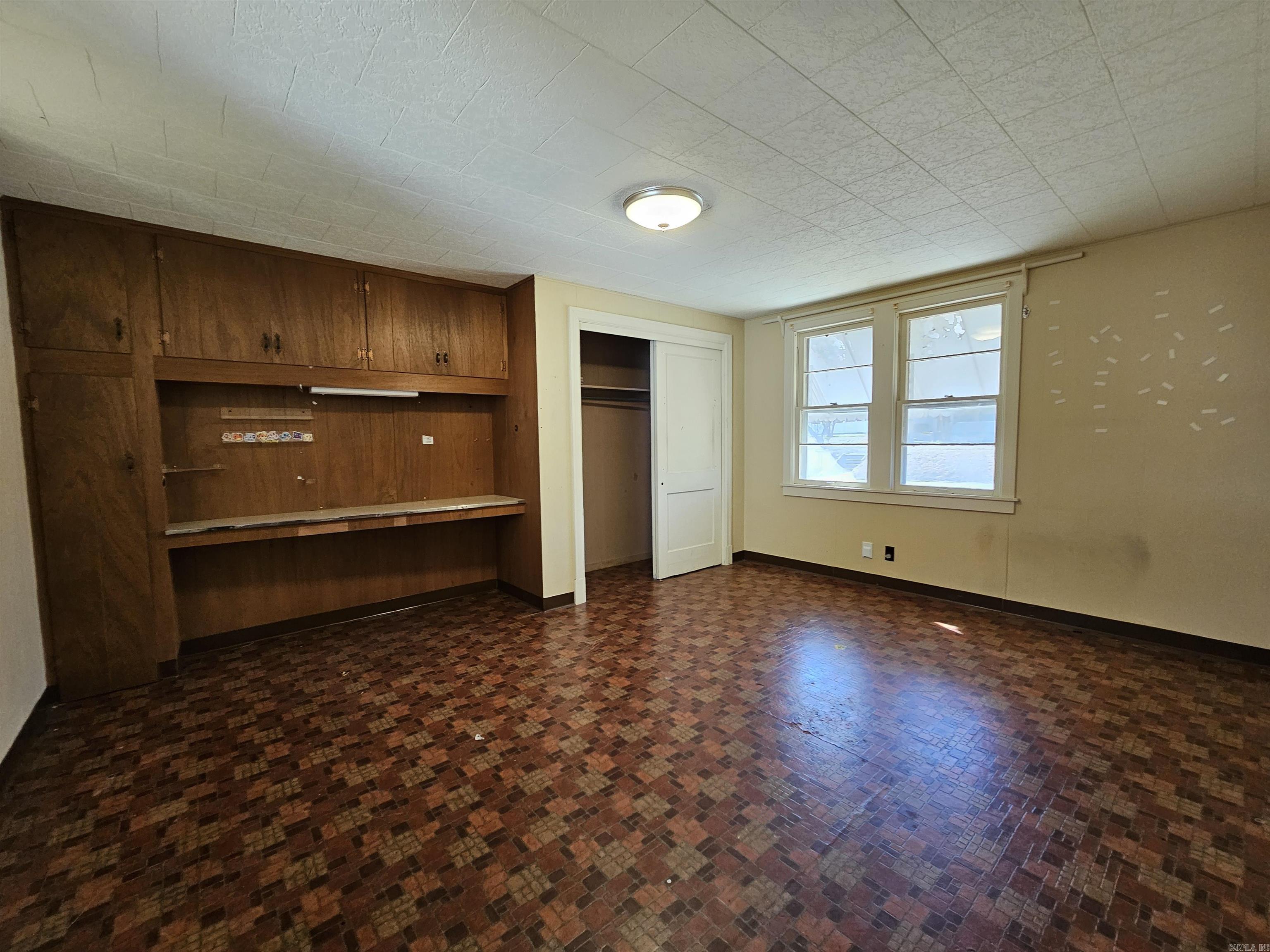 710 N Oak  Morrilton, AR