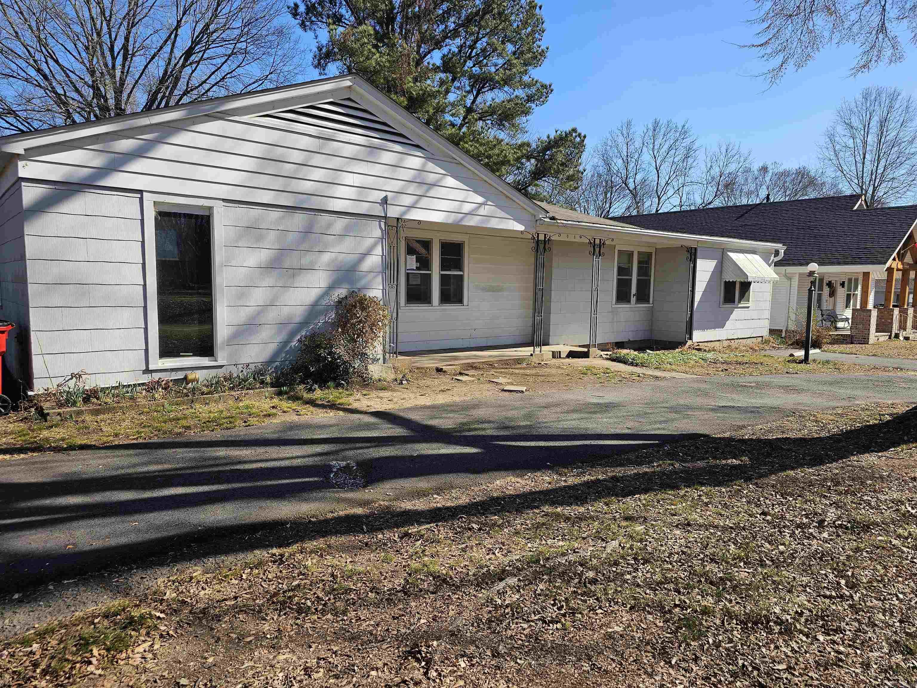 710 N Oak  Morrilton, AR