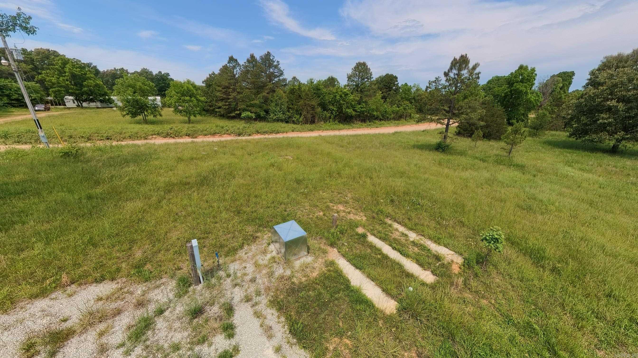 676 County Road 403  Alton, MO