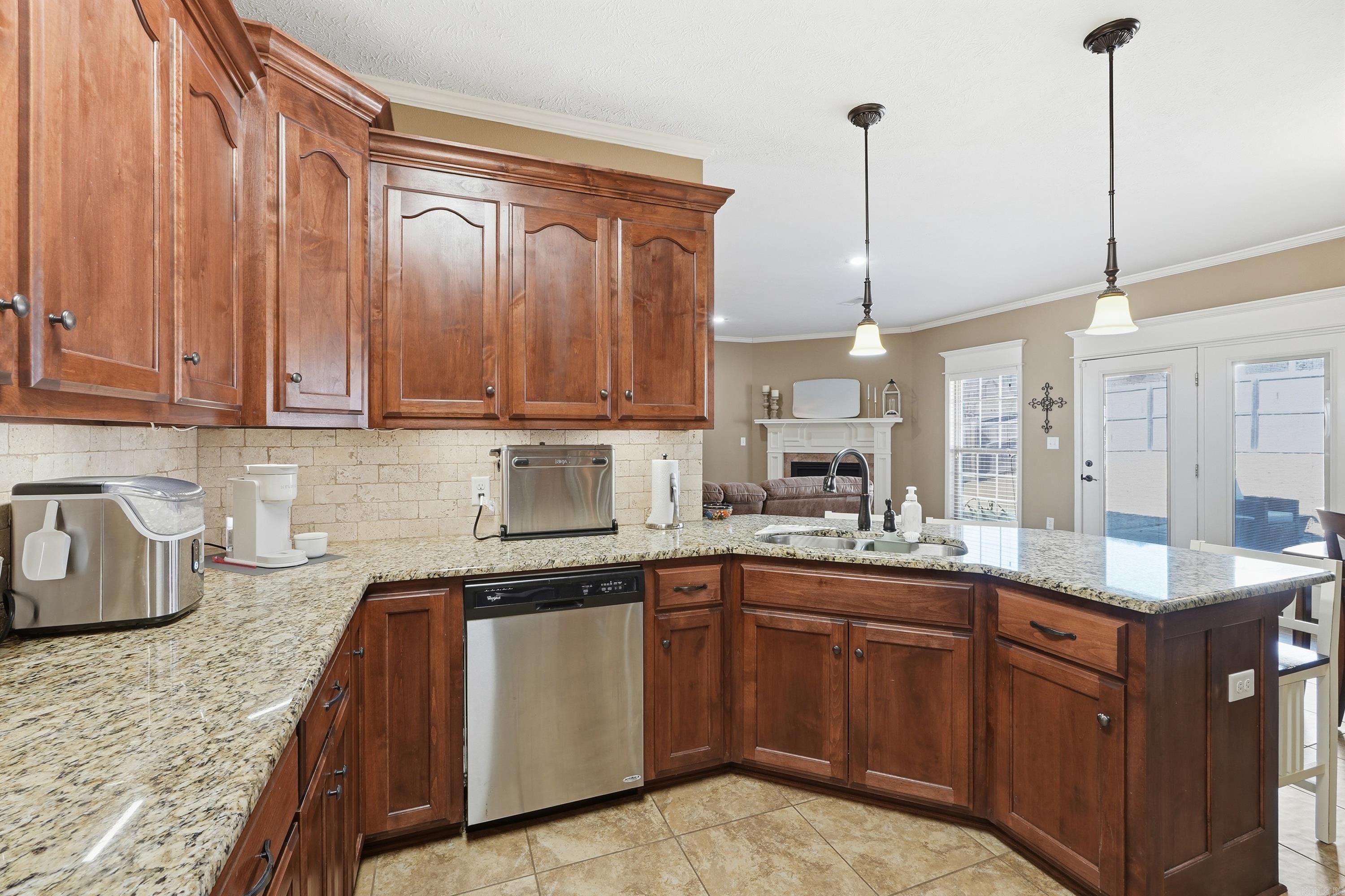 34 Lieblong Road  Greenbrier, AR