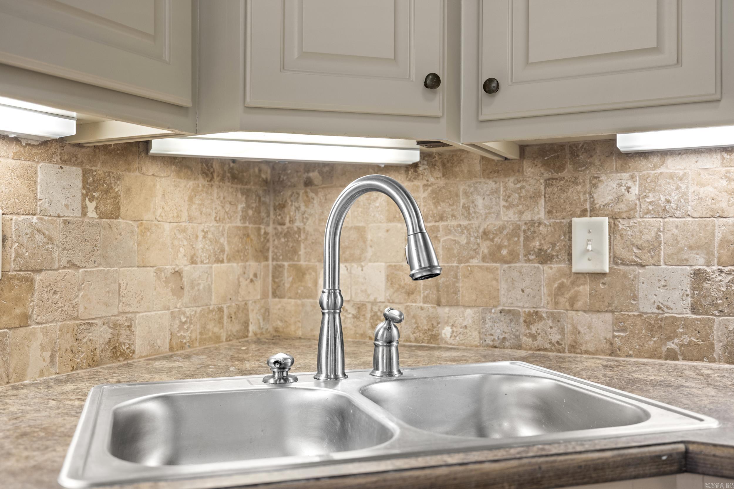 24 Magnolia  Ward, AR