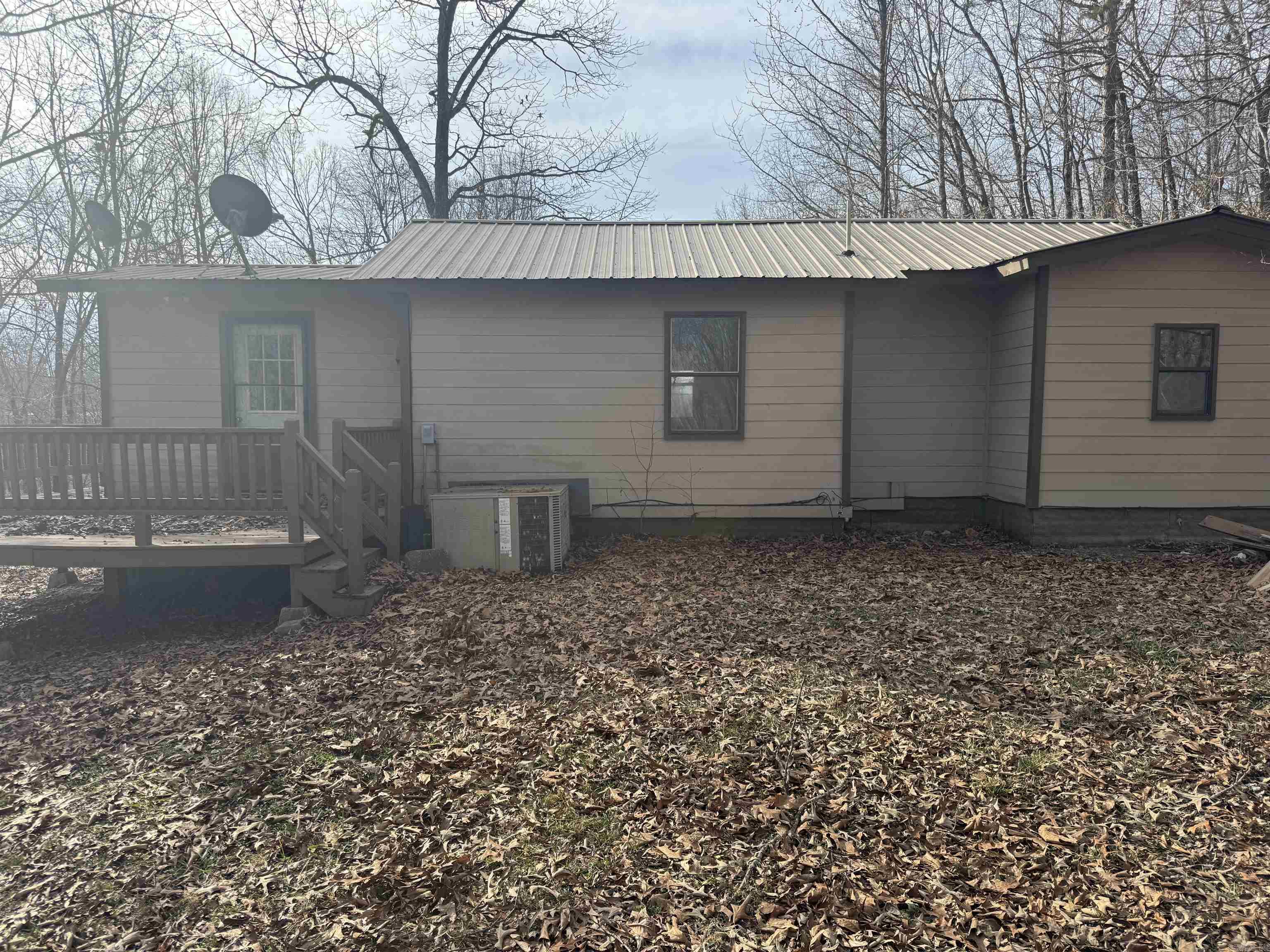 1004 herpel  Mountain View, AR