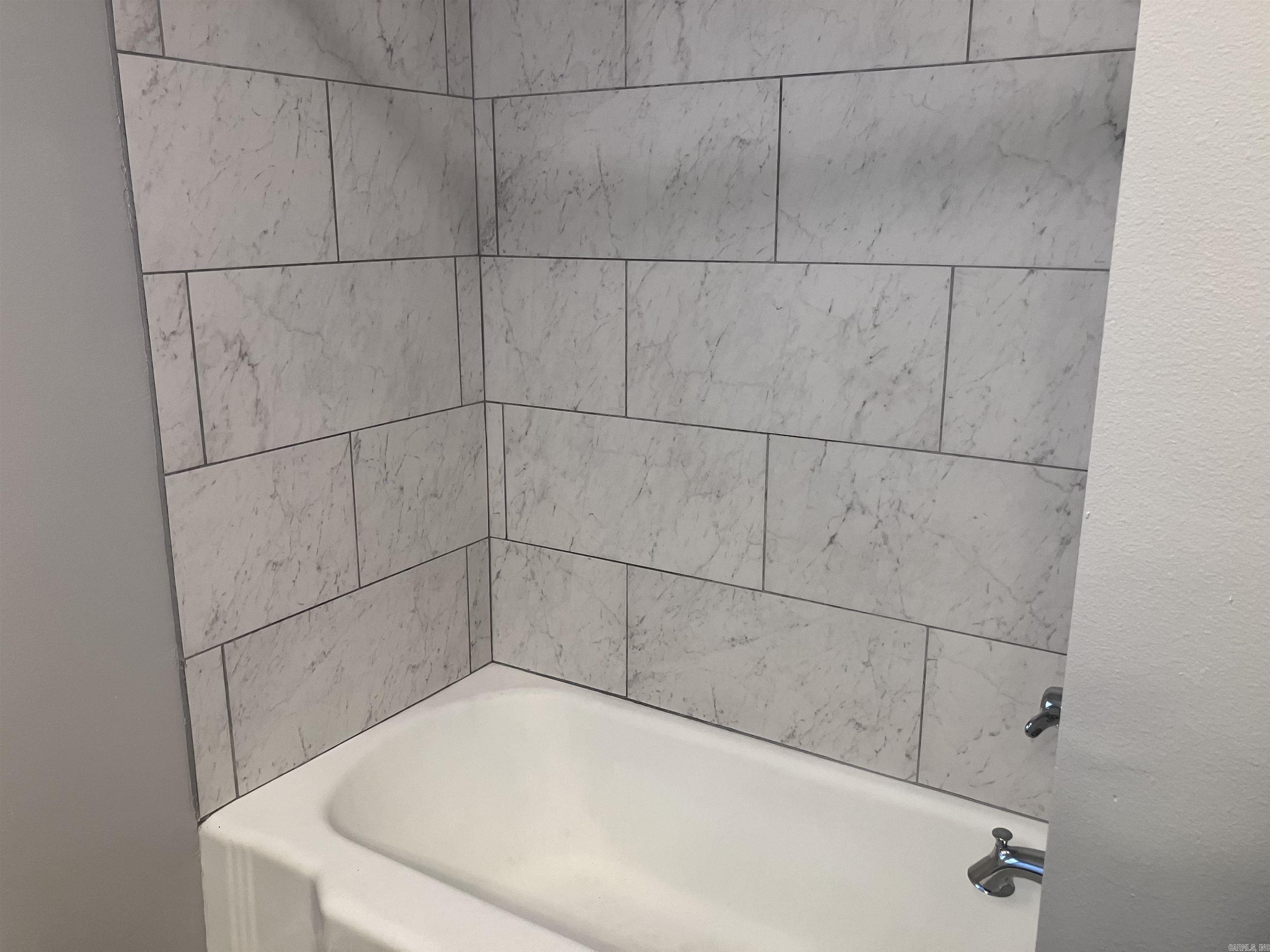 506 W Pleasure  Searcy, AR