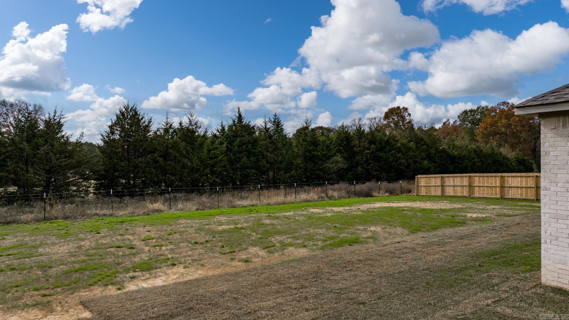 21 Lewis  Greenbrier, AR